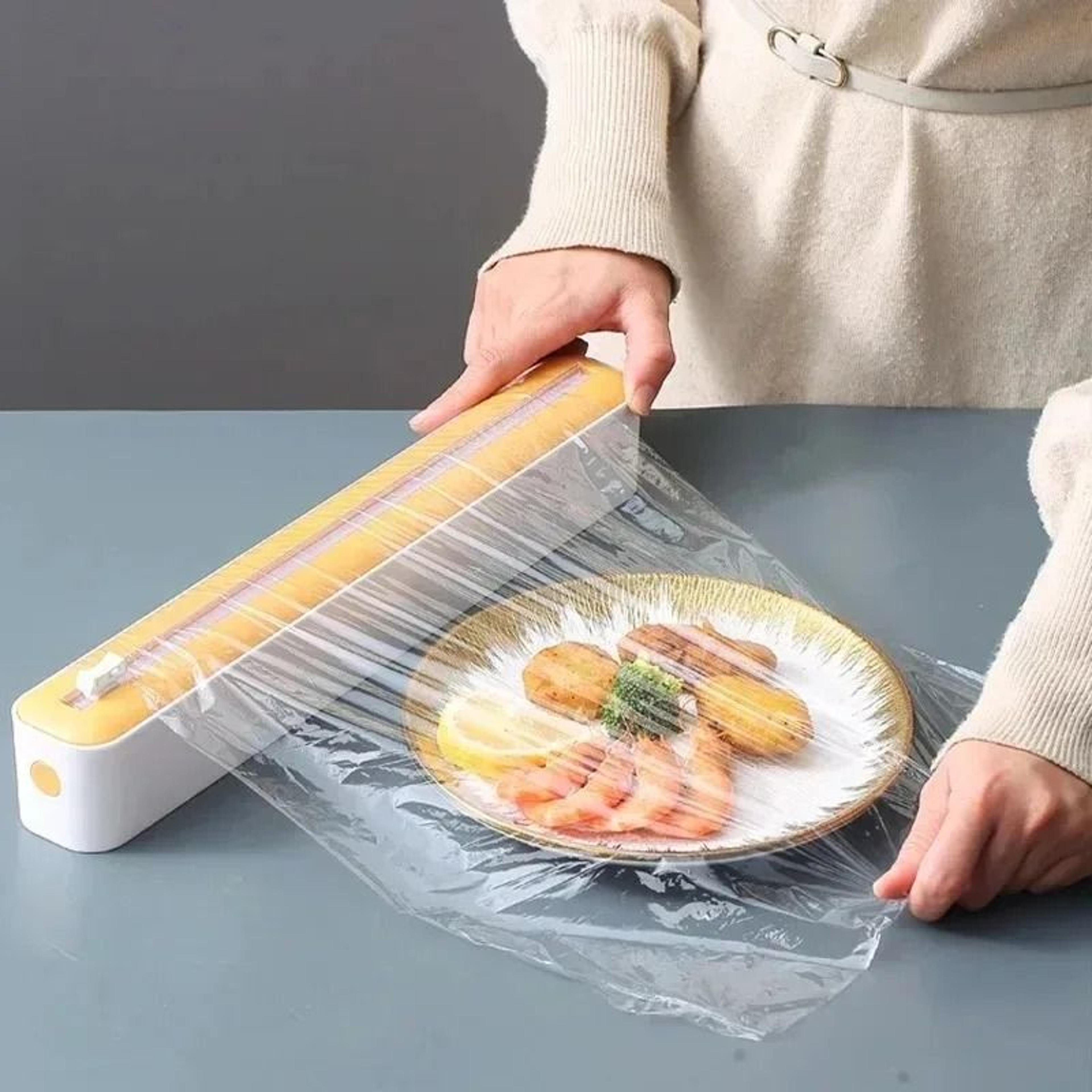 Cling Film Dispenser With BuiltIn Cutter 3