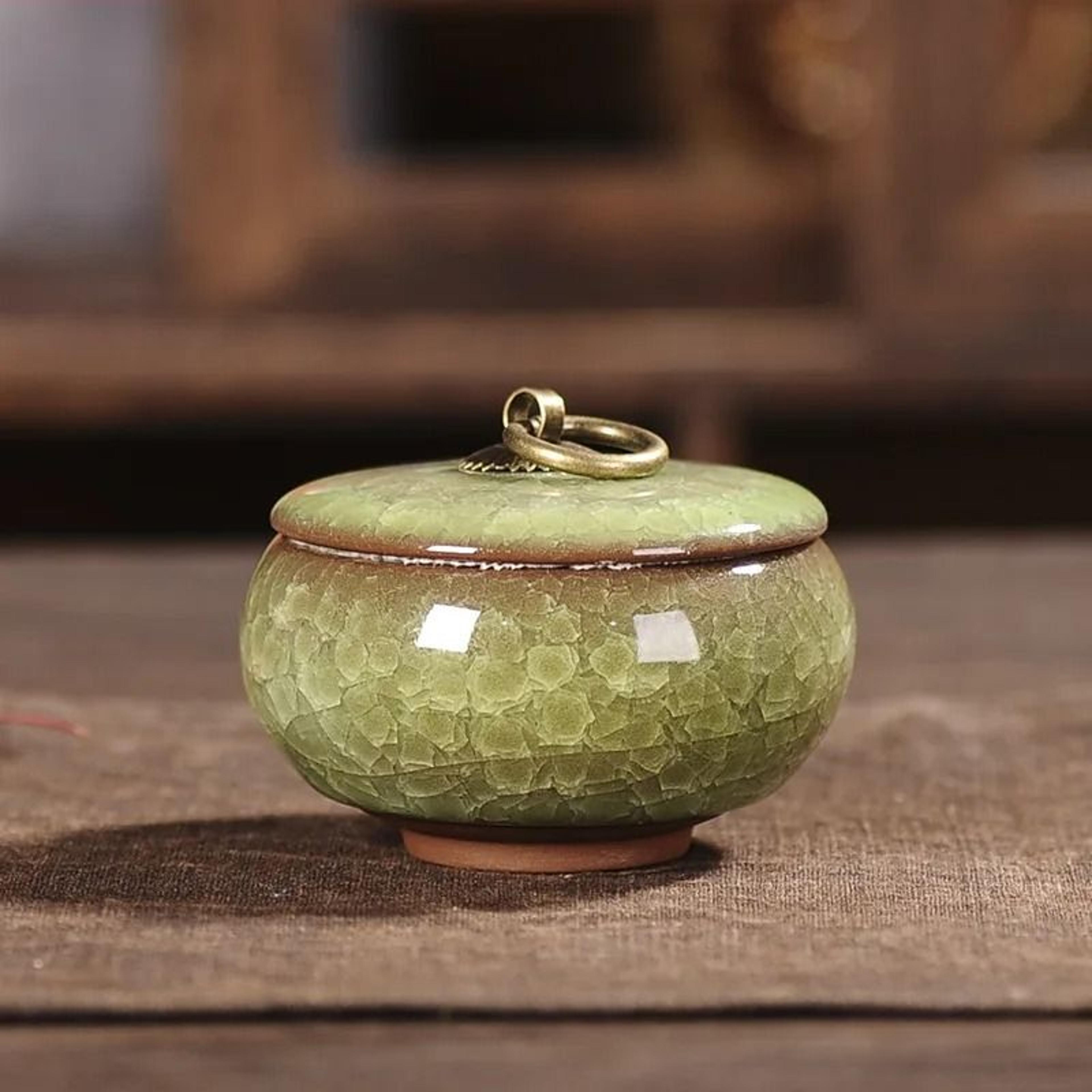 Decorative Ceramic Storage Jar With Lid For Tea Coffee Sugar  Kitchen Essentials 17