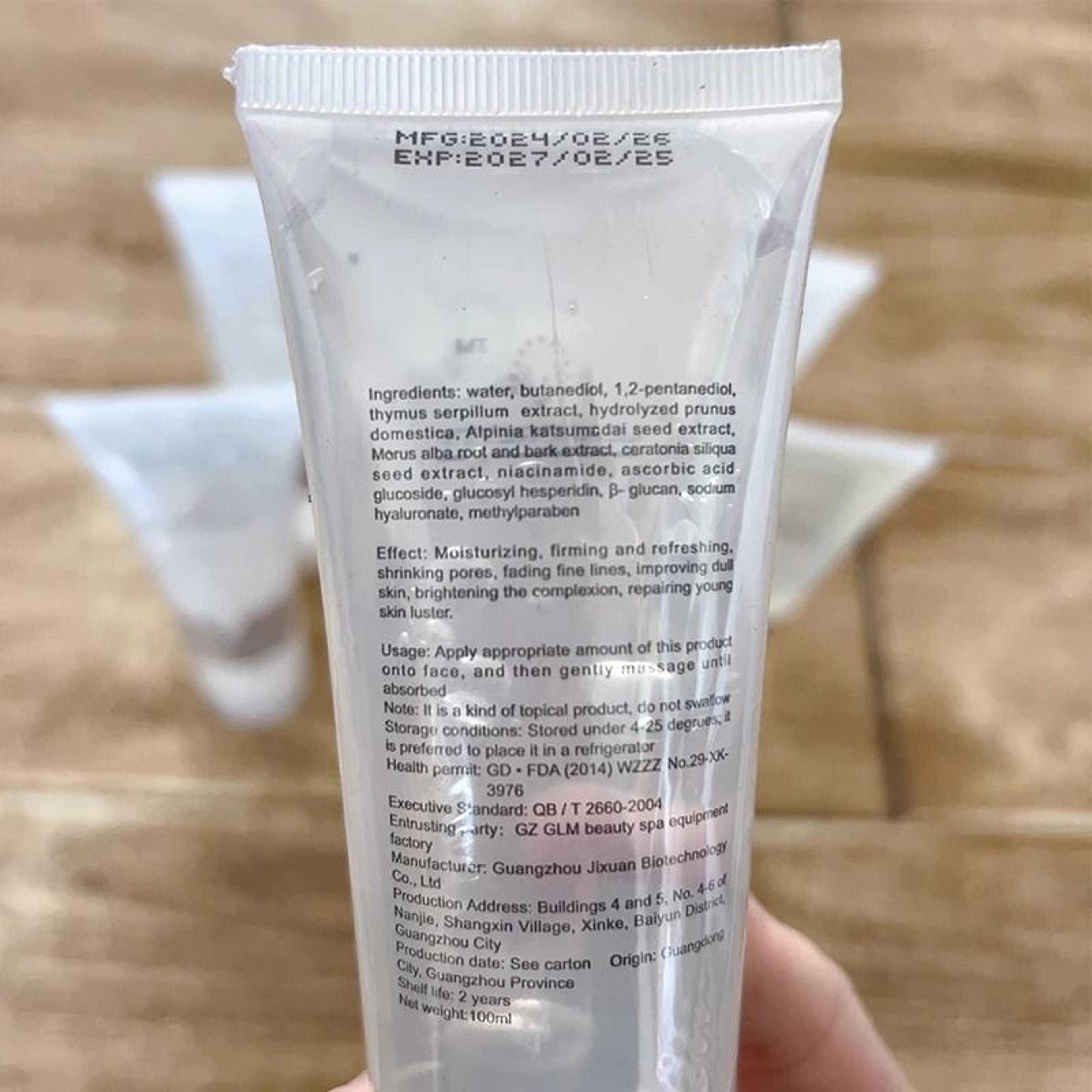 MultiPurpose Conductivity Gel For HIFU RF And EMS Facial Massagers 3