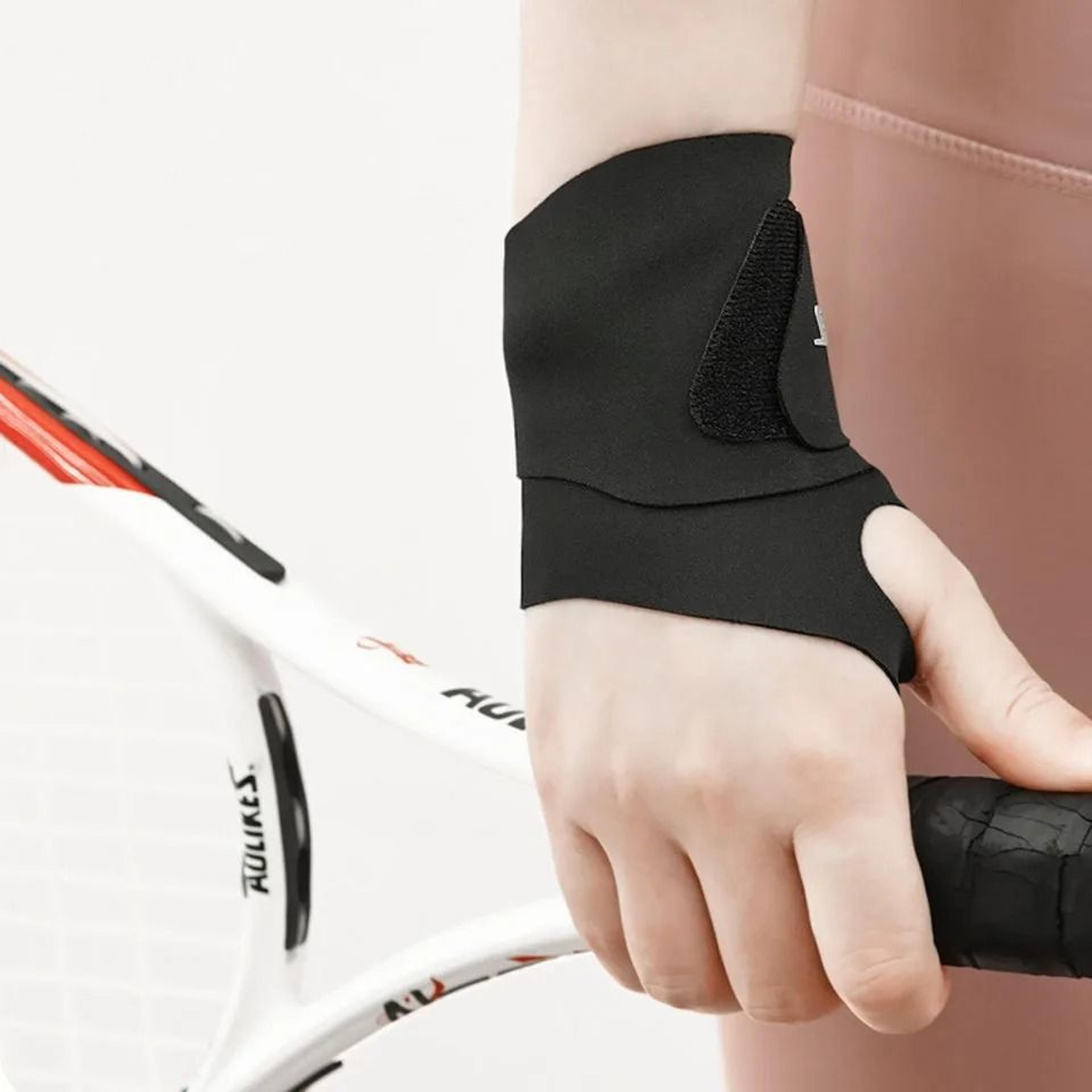 UltraThin And Soft Adjustable Sports Wrist Brace And Support Wrap 4
