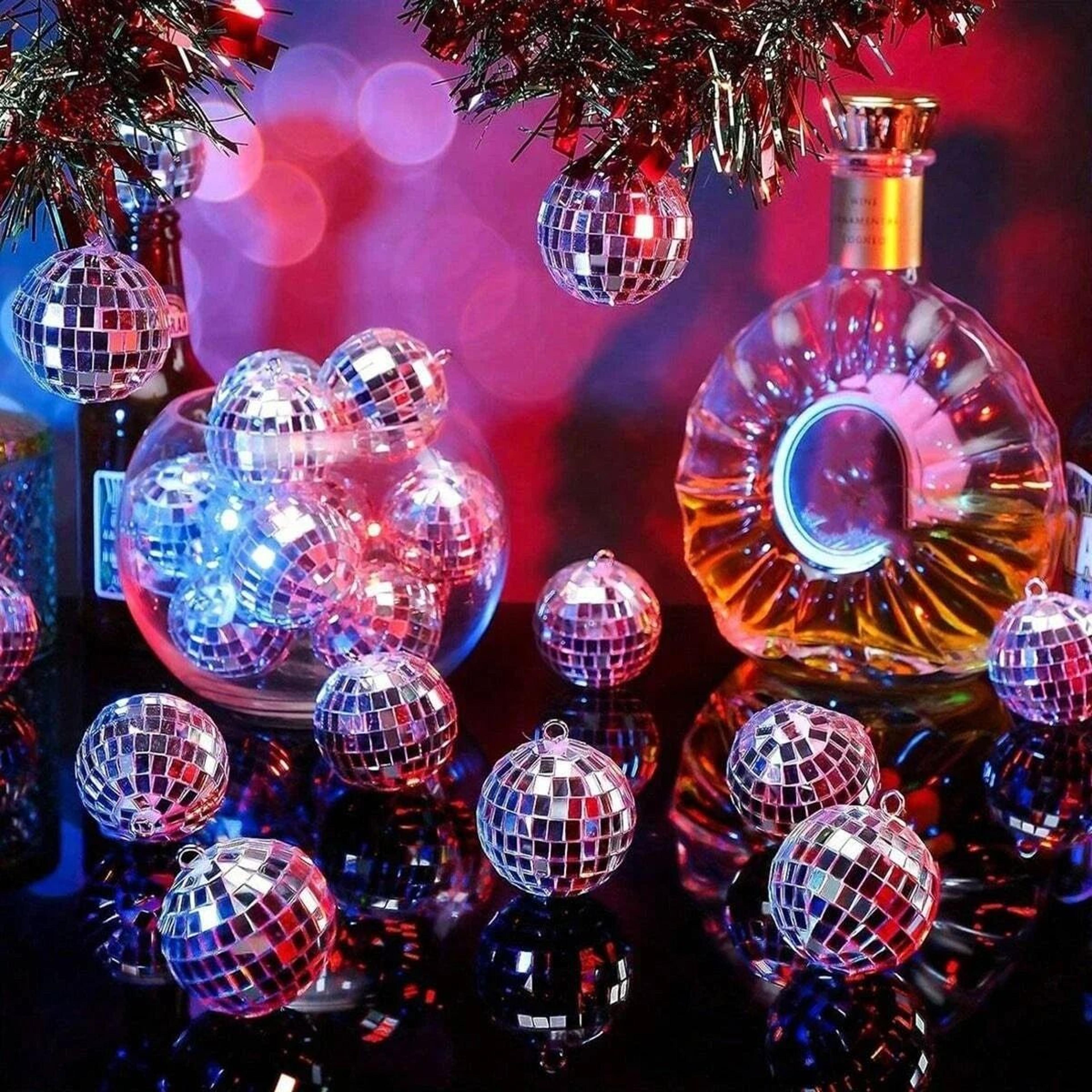 10 PCS Mini Mirror Disco Ball Cake Toppers  Reflective Silver Glass Balls For Birthday Wedding  Hol 3