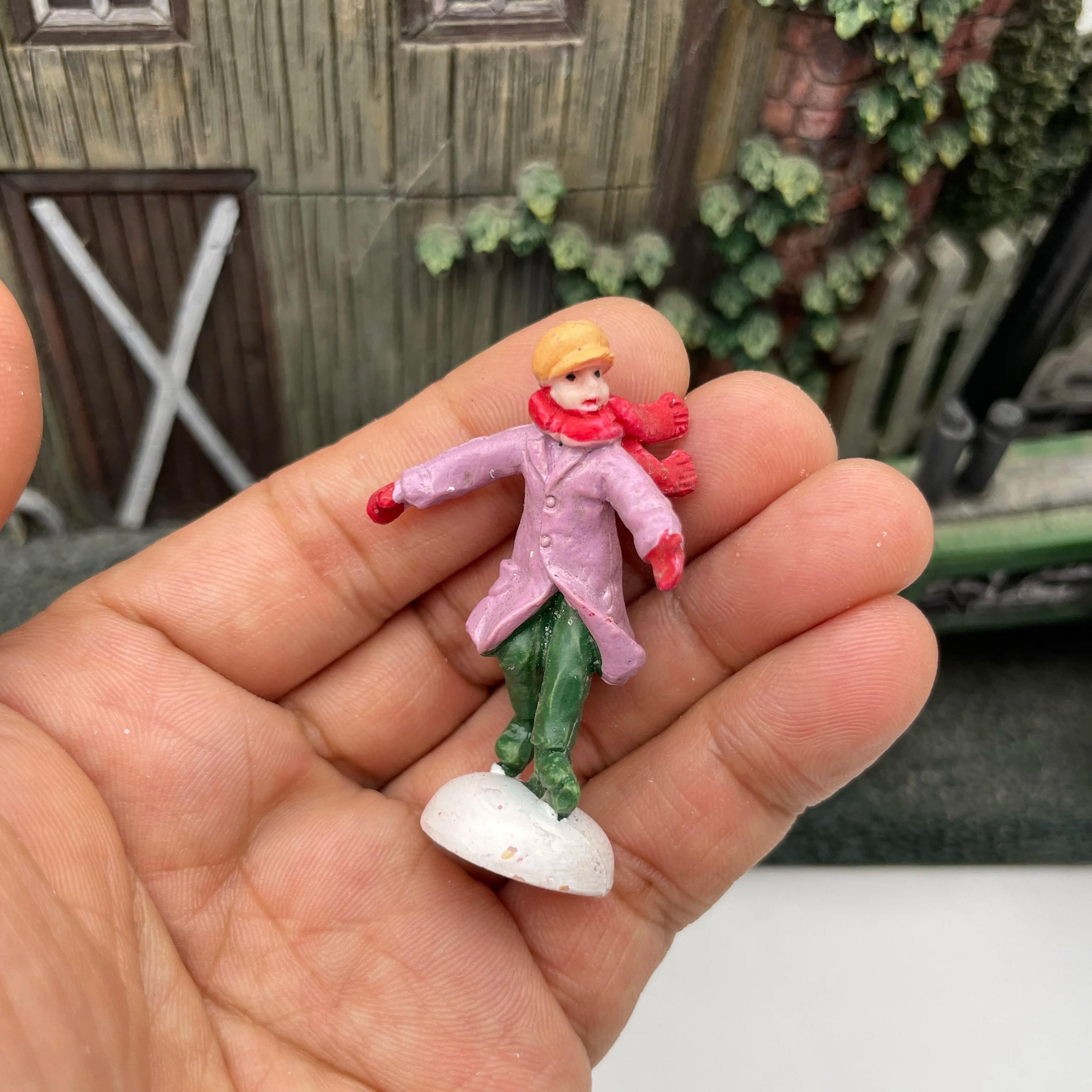Miniature Doll Figurine For Gardening Bonsai Sand Table DIY Handicraft Desk Sculpture Decor 18