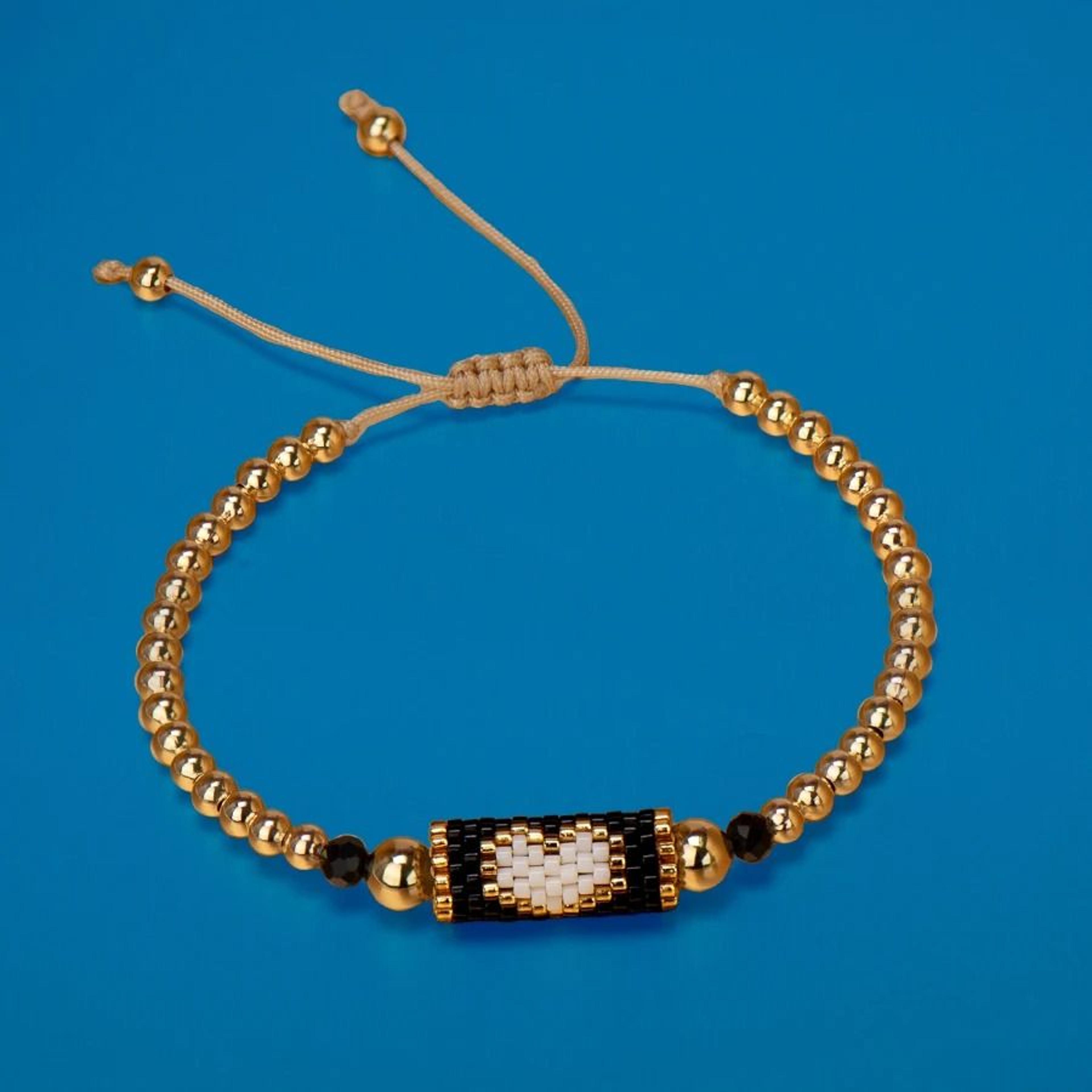 Handmade Woven Heart Beaded Adjustable Gold Accent Boho Summer Wristband 1