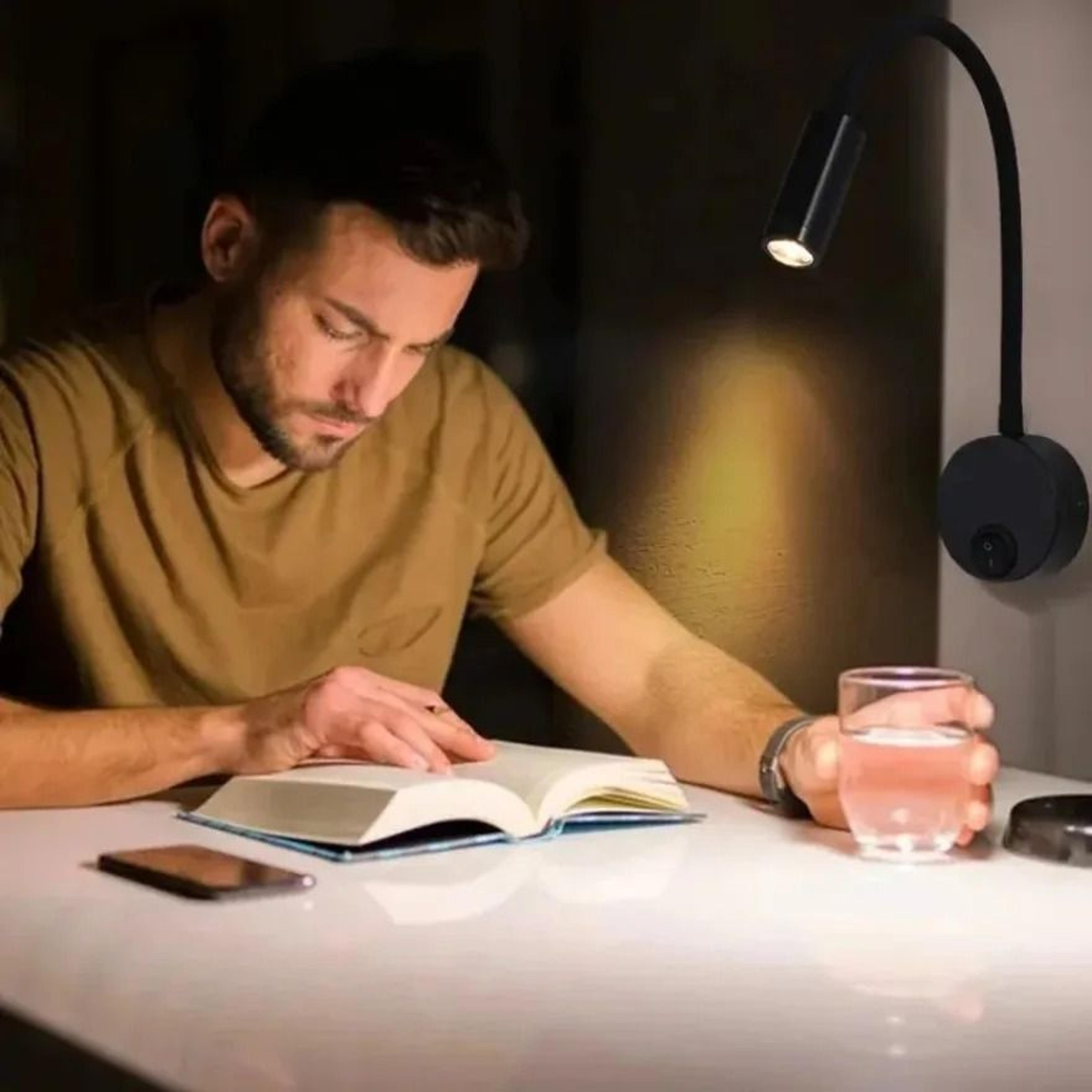 3W LED Gooseneck Bedside Wall Reading Light With BuiltIn Switch In Bronze Black White And Chrome 5