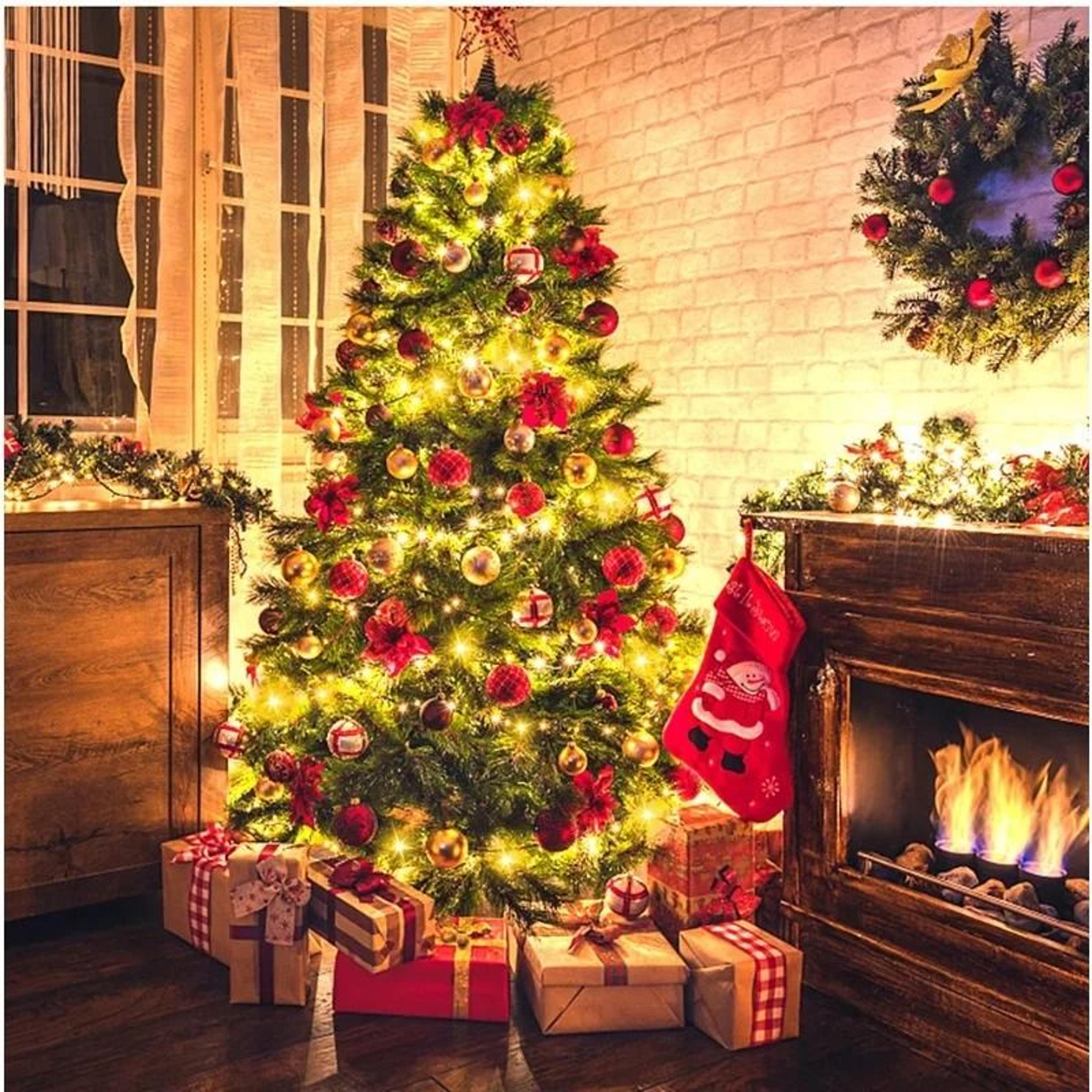 Weatherproof Long Reach LED Fairy String Lights For Indoor And Outdoor Decor 0