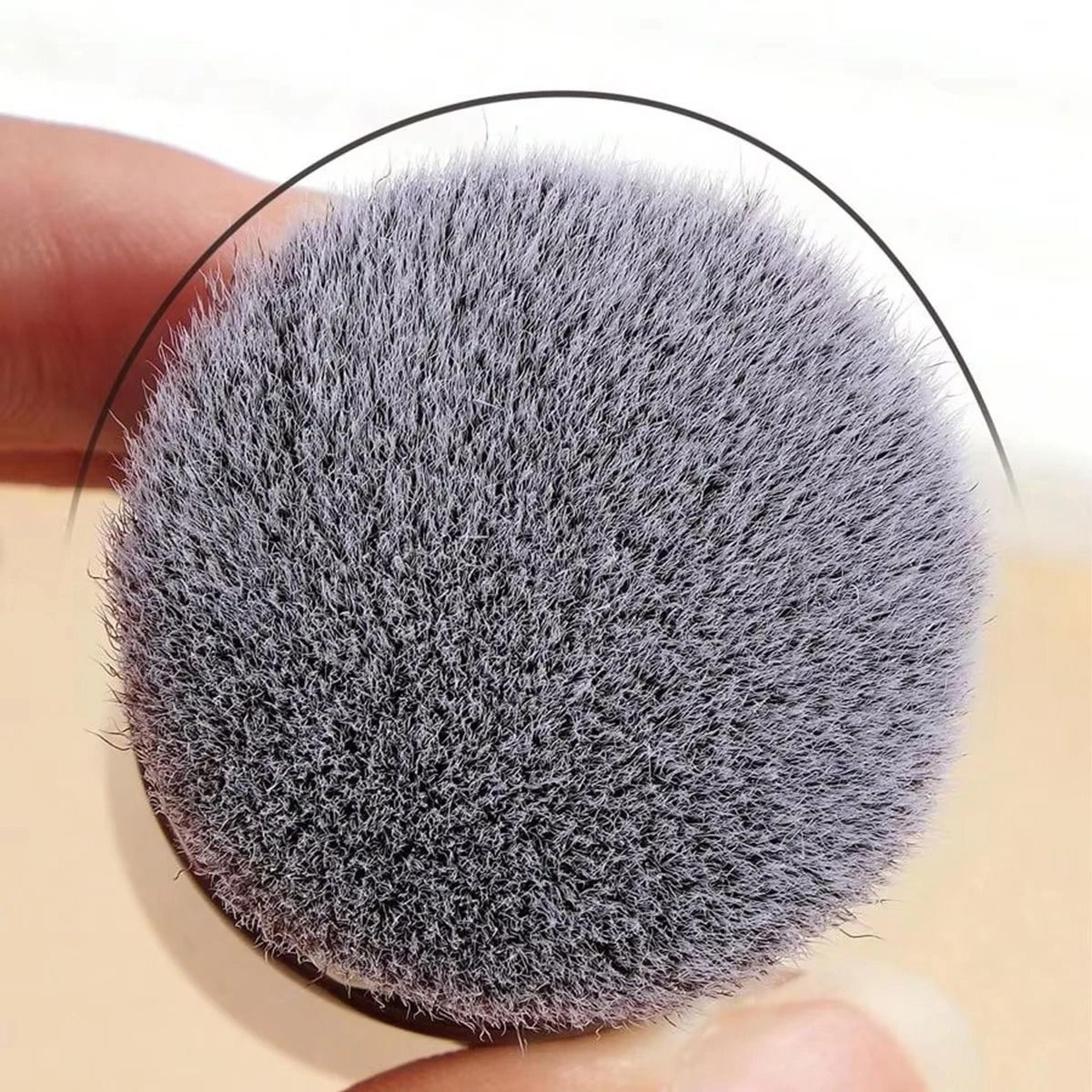 Retractable Kabuki Makeup Brush Soft Travel Foundation Powder Blush Face Cosmetic Tool 2
