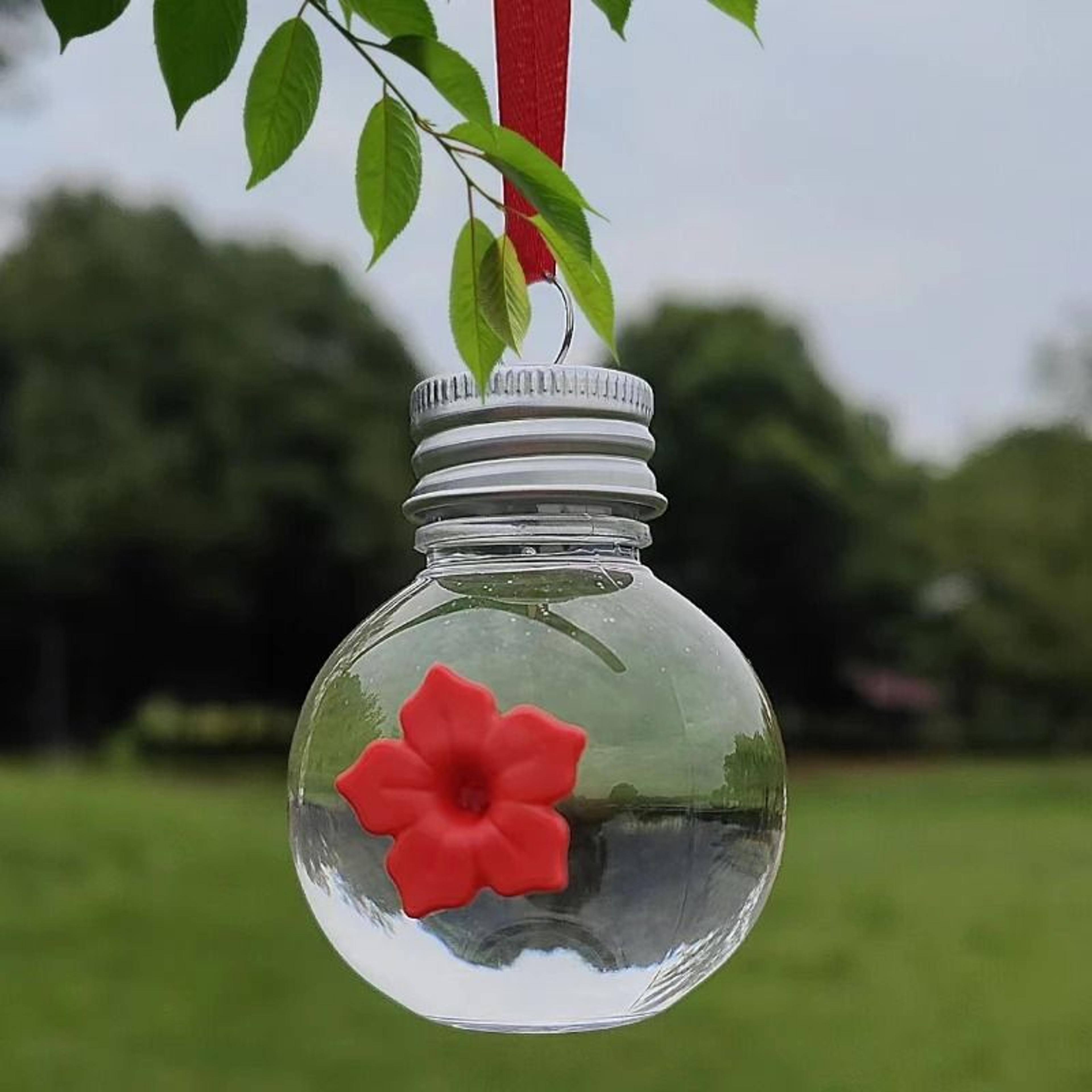 Outdoor Hanging Spherical Bird Water Feeder 3Hole Plastic Hummingbird Drinker 7