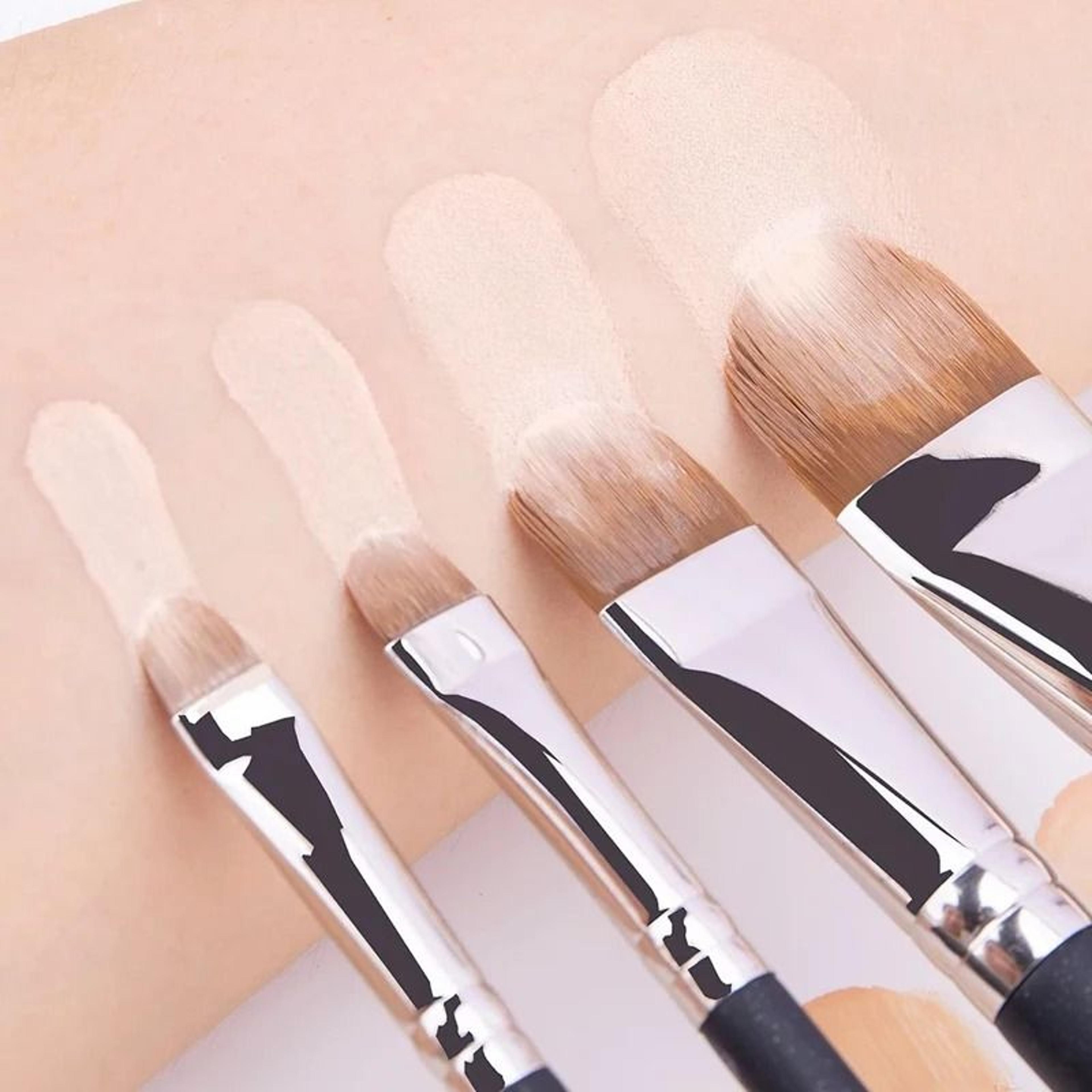 Ultra Thin Flat Foundation And Concealer Brushes In 4 Precision Sizes For Liquid And Cream Makeup 5