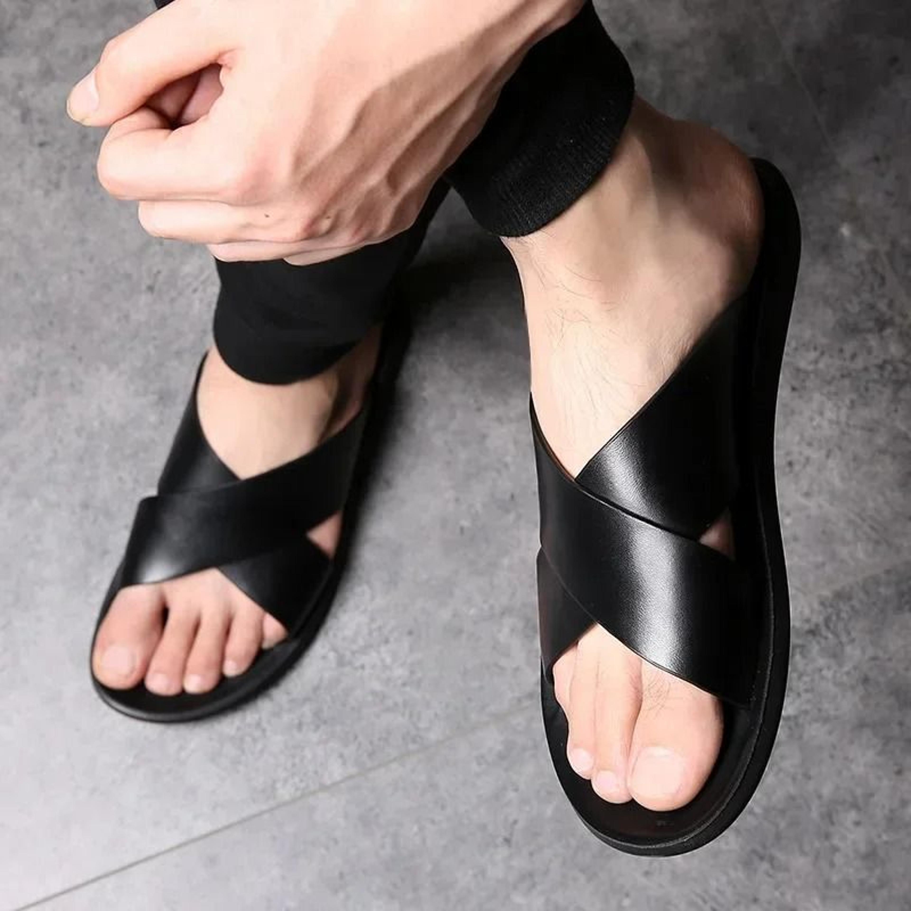 genuine leather luxury casual sandals and non slip beach slippers for men