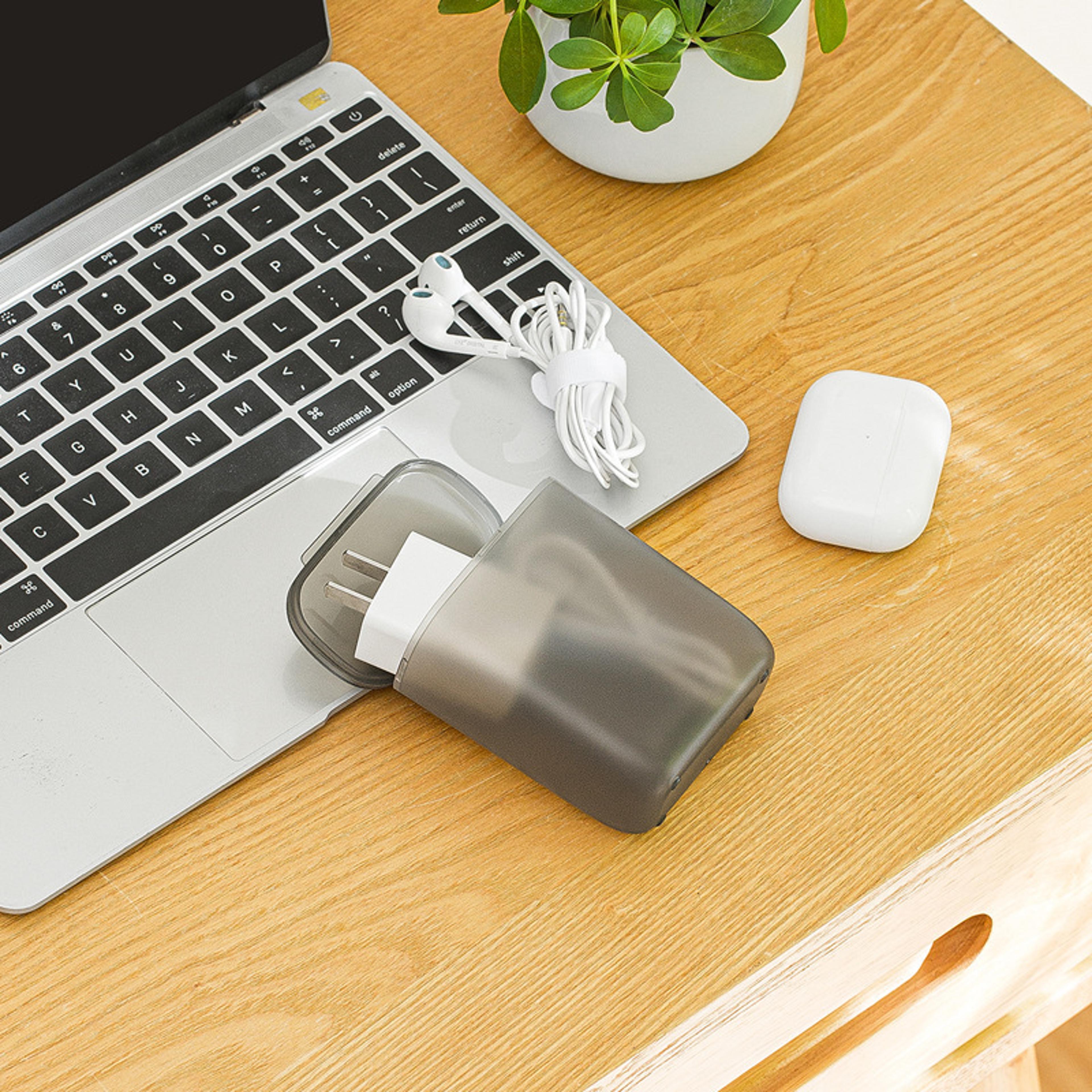 Travel Earphones Charger Cord Storage Box Desktop Data Cable Organizer For USB Cable Wire Managemen 2