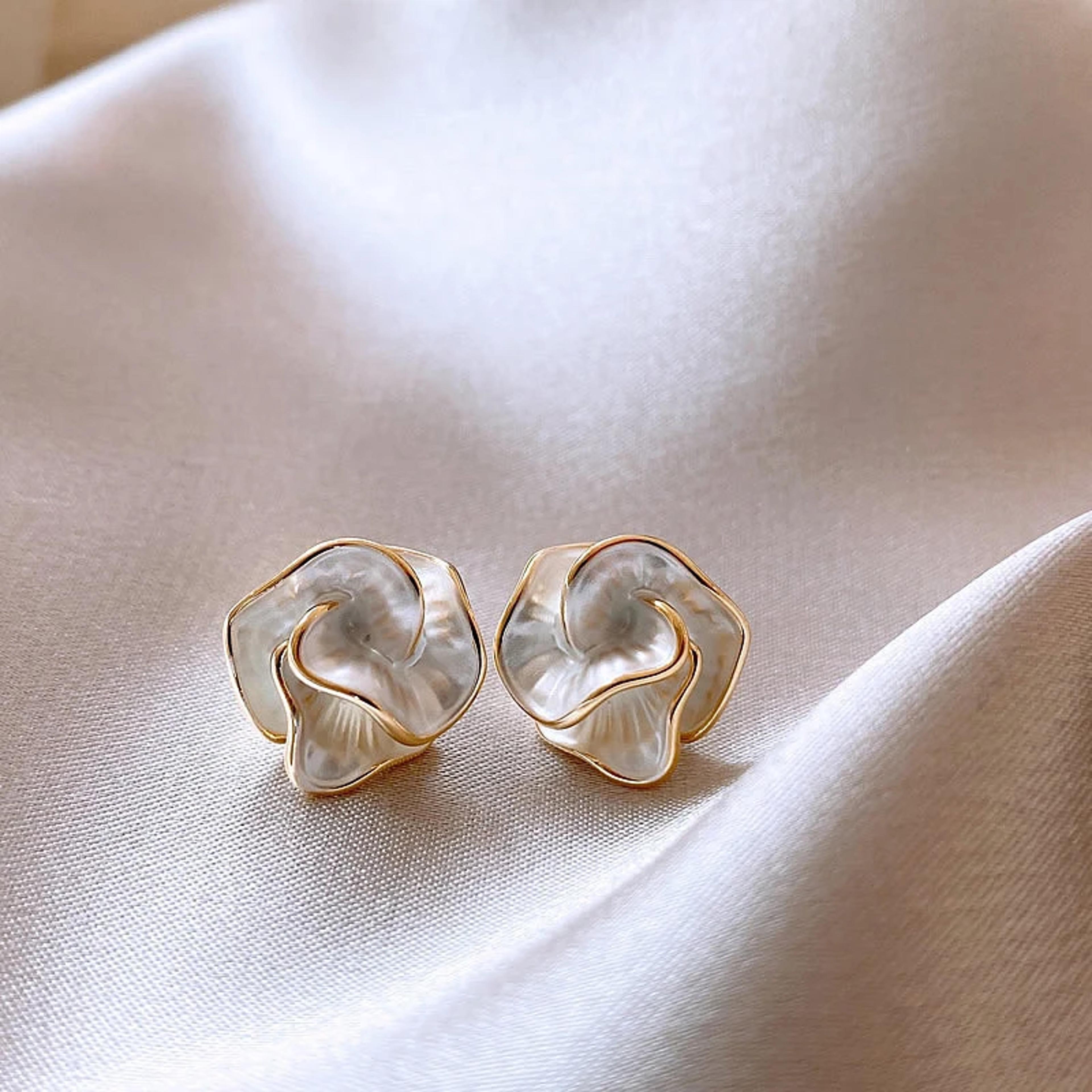 Unique Cubic Camellia Flower Stud Earring For Women Gentle Daily Temperament Earring Gift For Girls 5