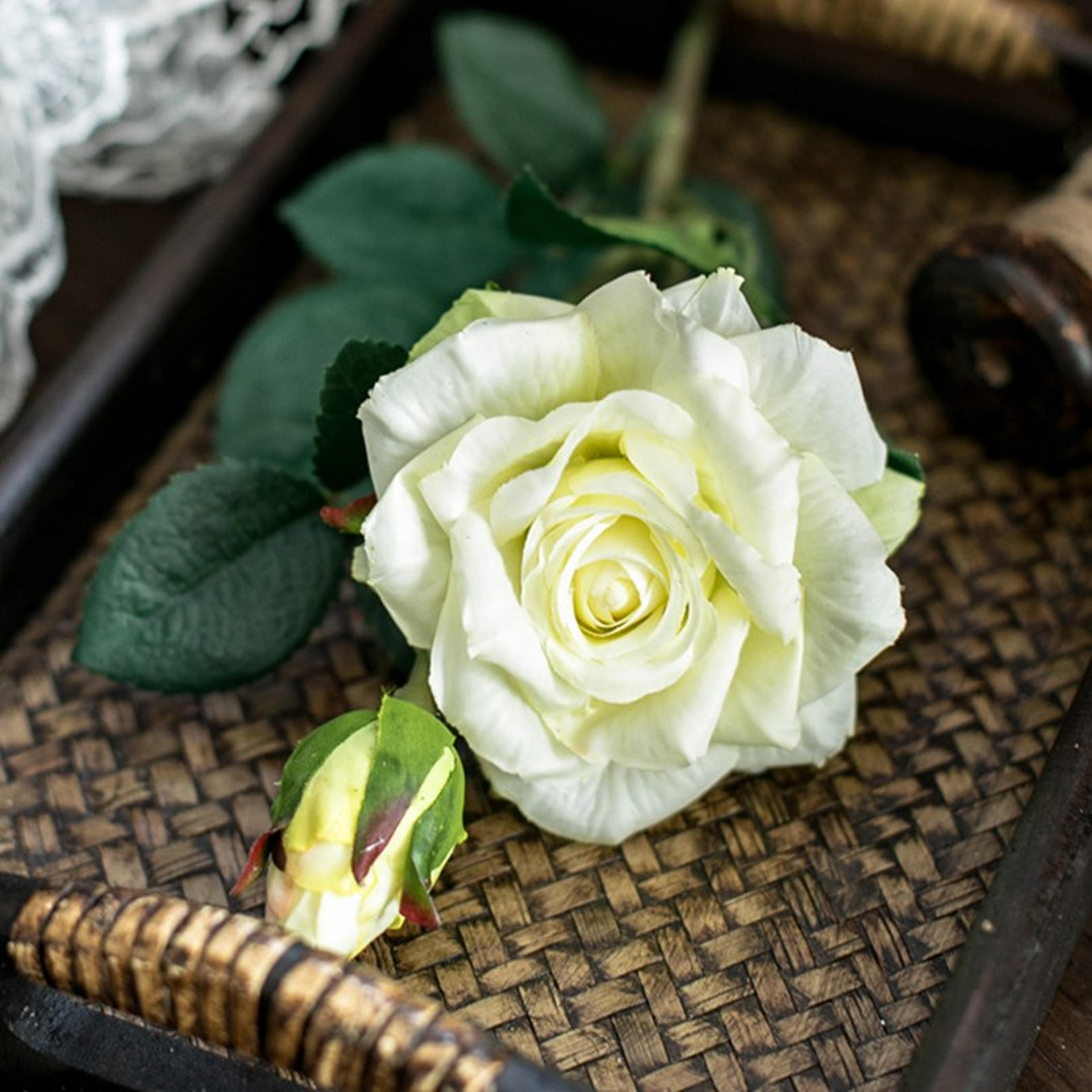 Artificial Silk Roses Big Beautiful Branch Vase Retro Wedding Decor Autumn Fake Flowers Home Room G 8