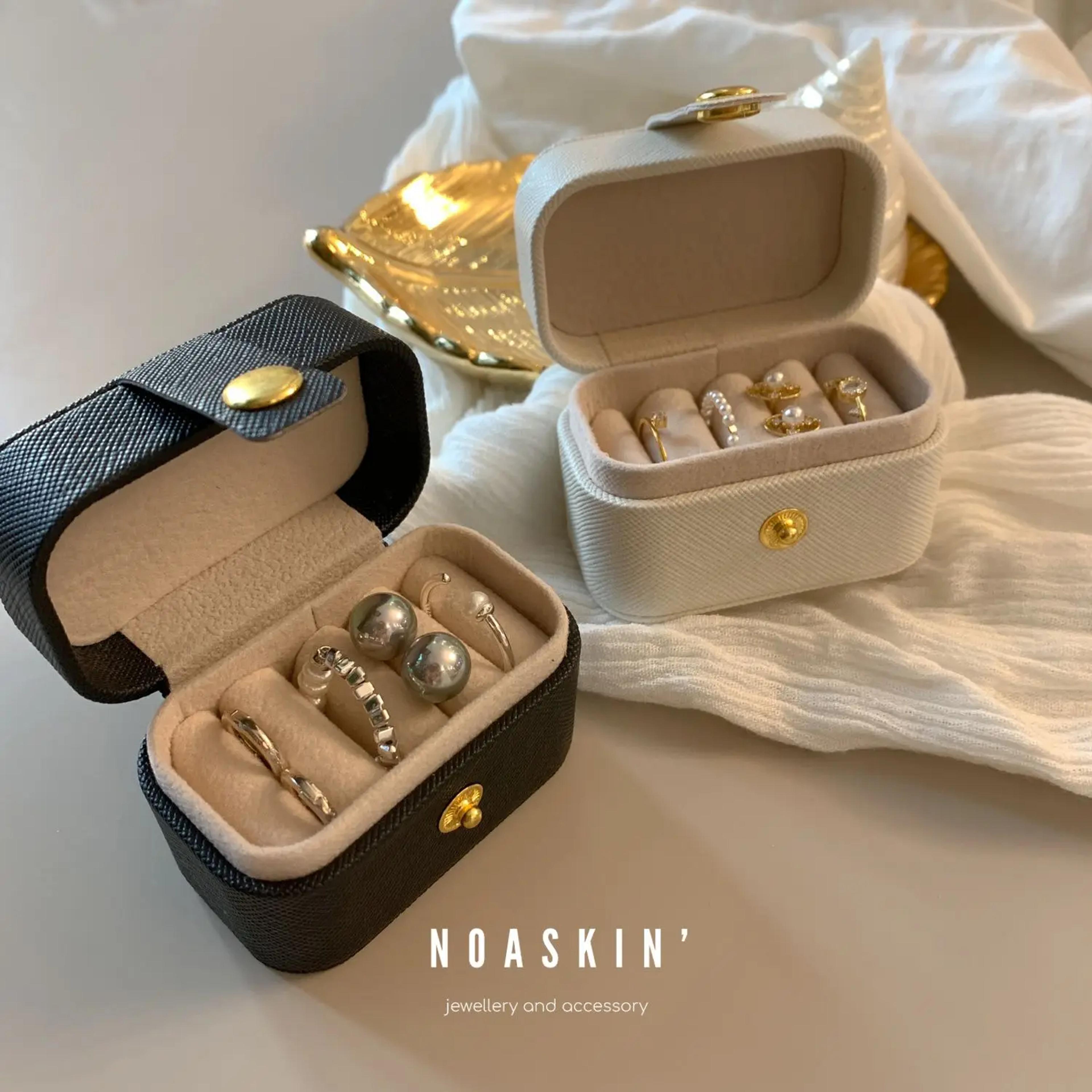 Small Jewelry Organizer Box Portable Mini Leather Gift Case For Ring Earring Necklace Storage 1