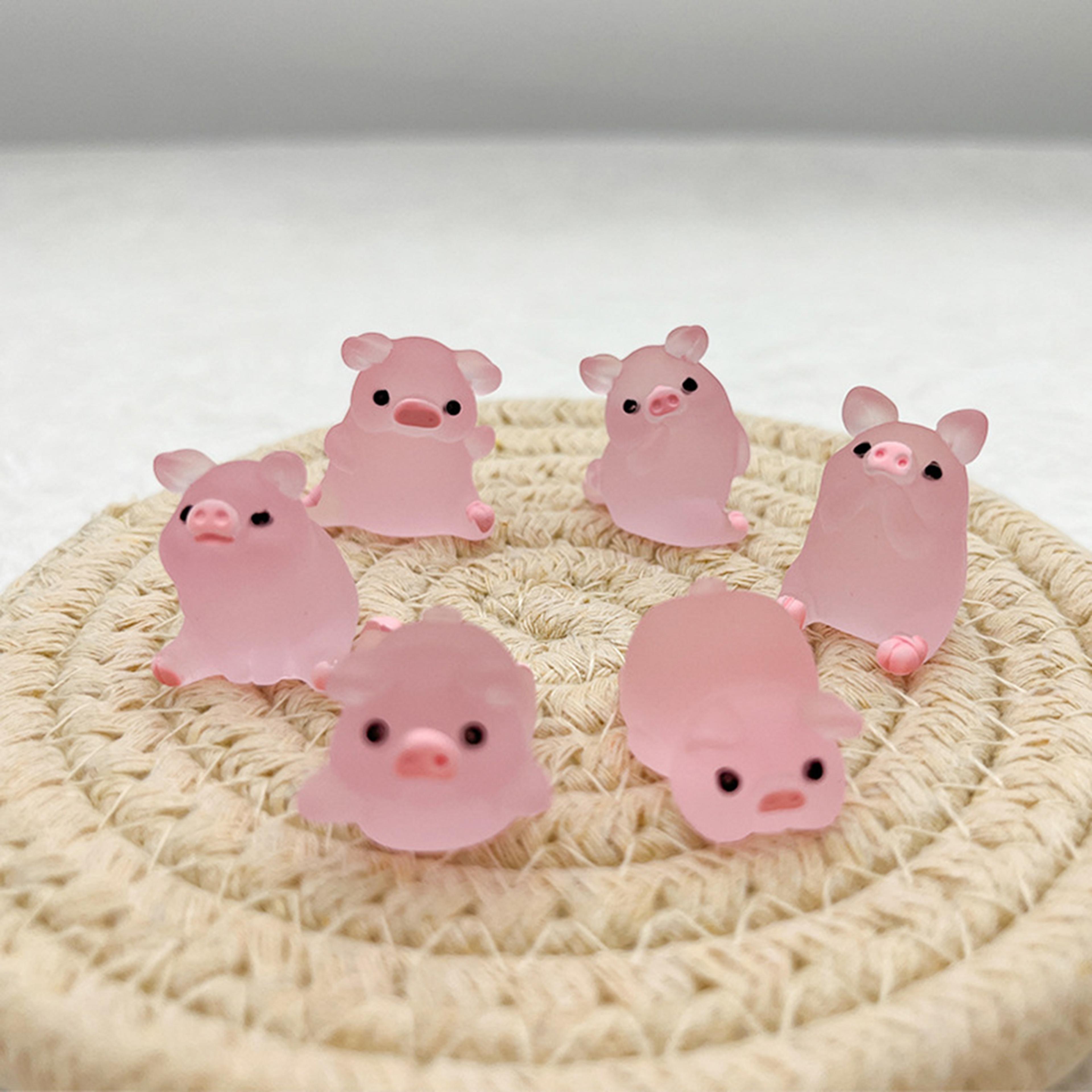 Set GlowInTheDark Resin Piggy Ornaments DIY Keychain MicroLandscaping Accessories Home Desktop Car  3