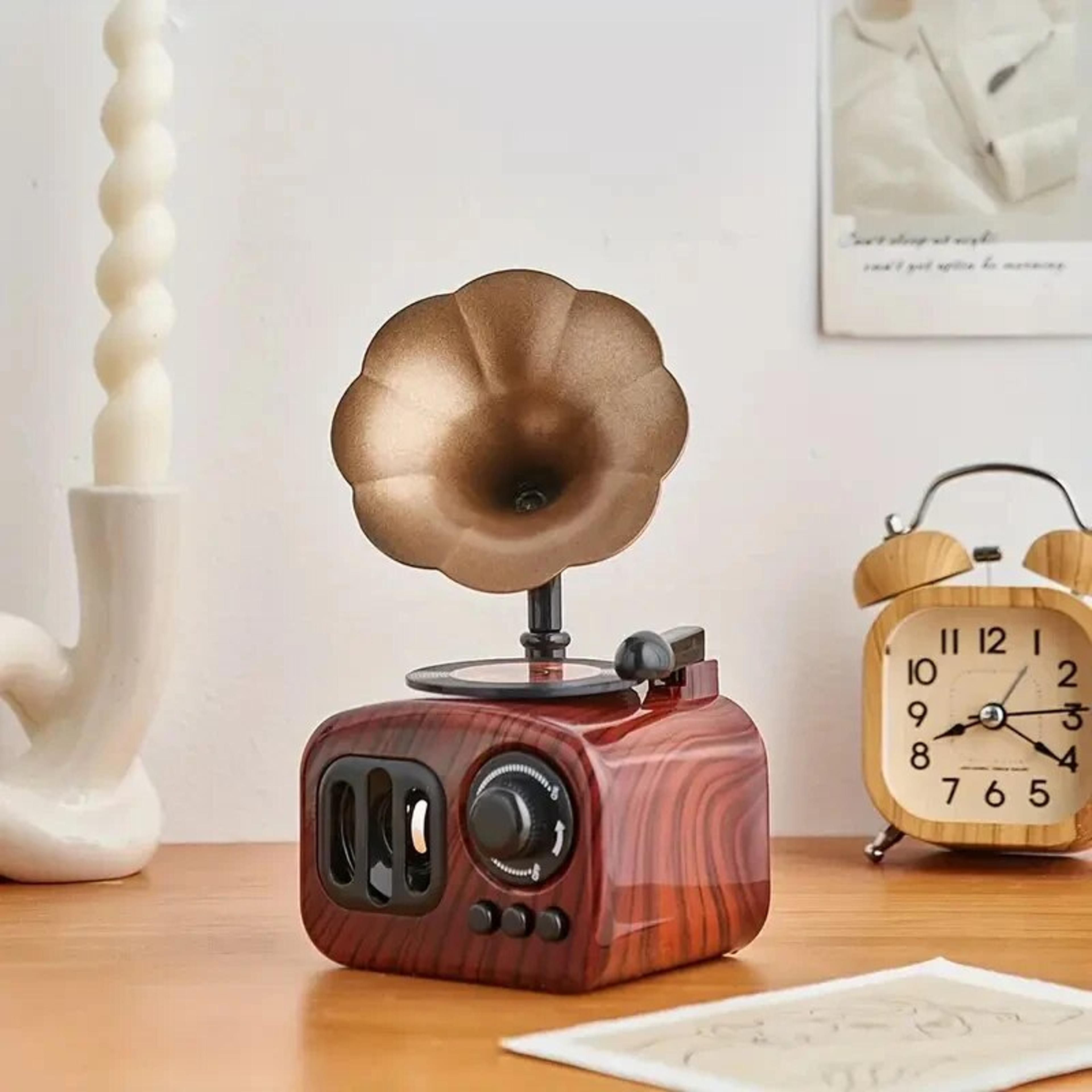 Music Box Vintage Gramophone Indoor Artwork Home Decoration Photography Props Holiday Gift 3