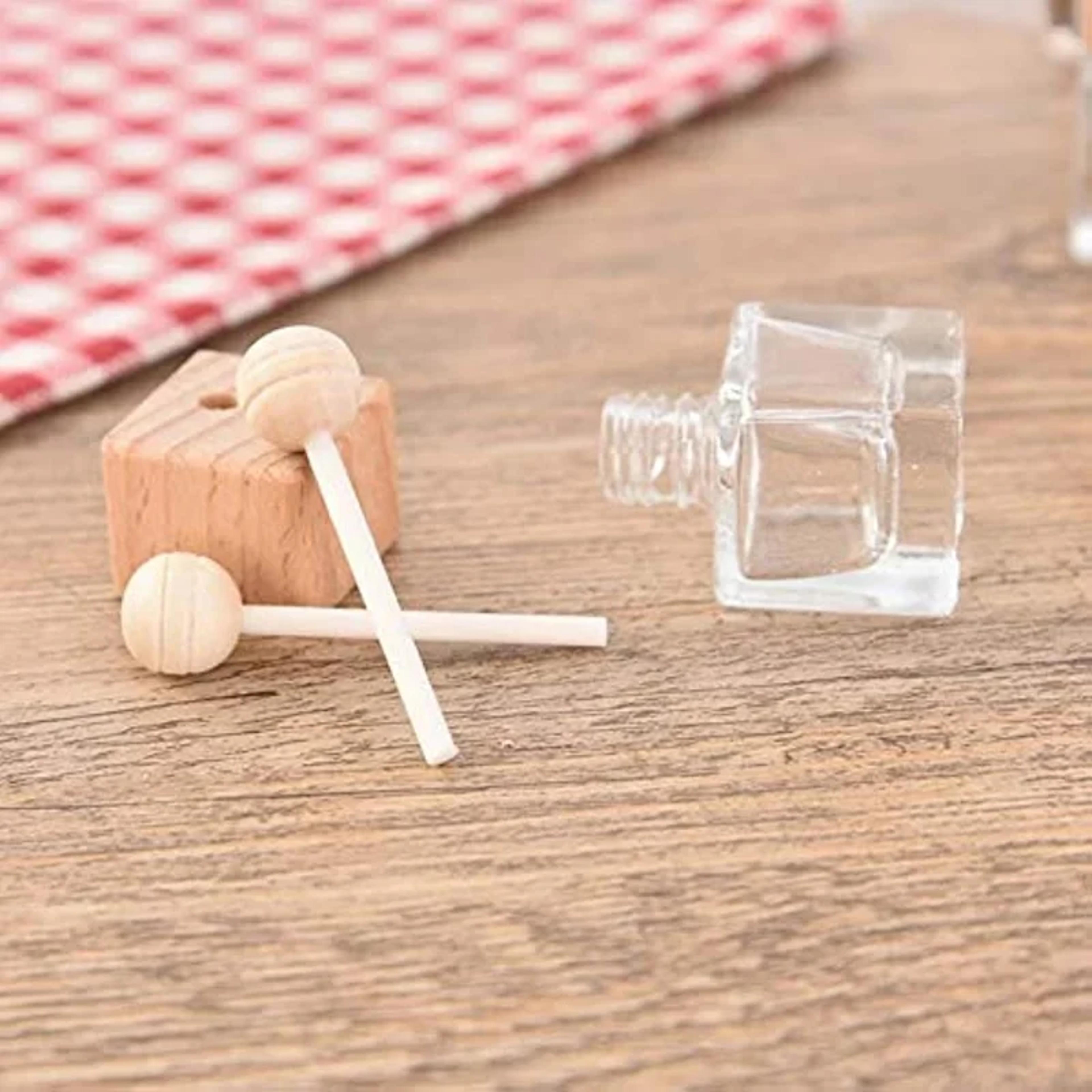 Car Essential Oil Diffuser Bottle Air Freshener Hanging Aromatherapy Perfume Ornament 1