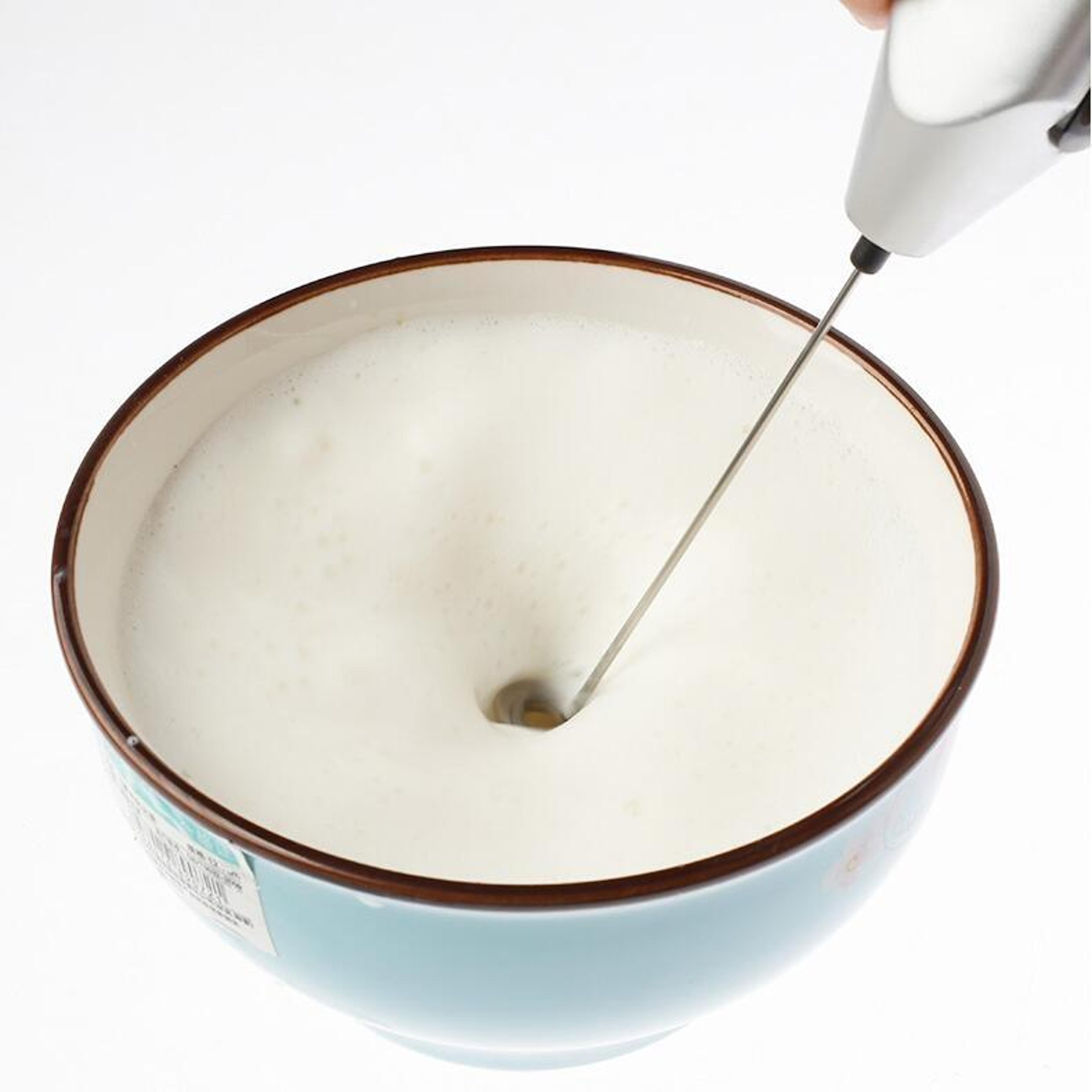 Mini Electric Handheld Milk Frother  Egg Beater For Coffee Cream Mixing 2