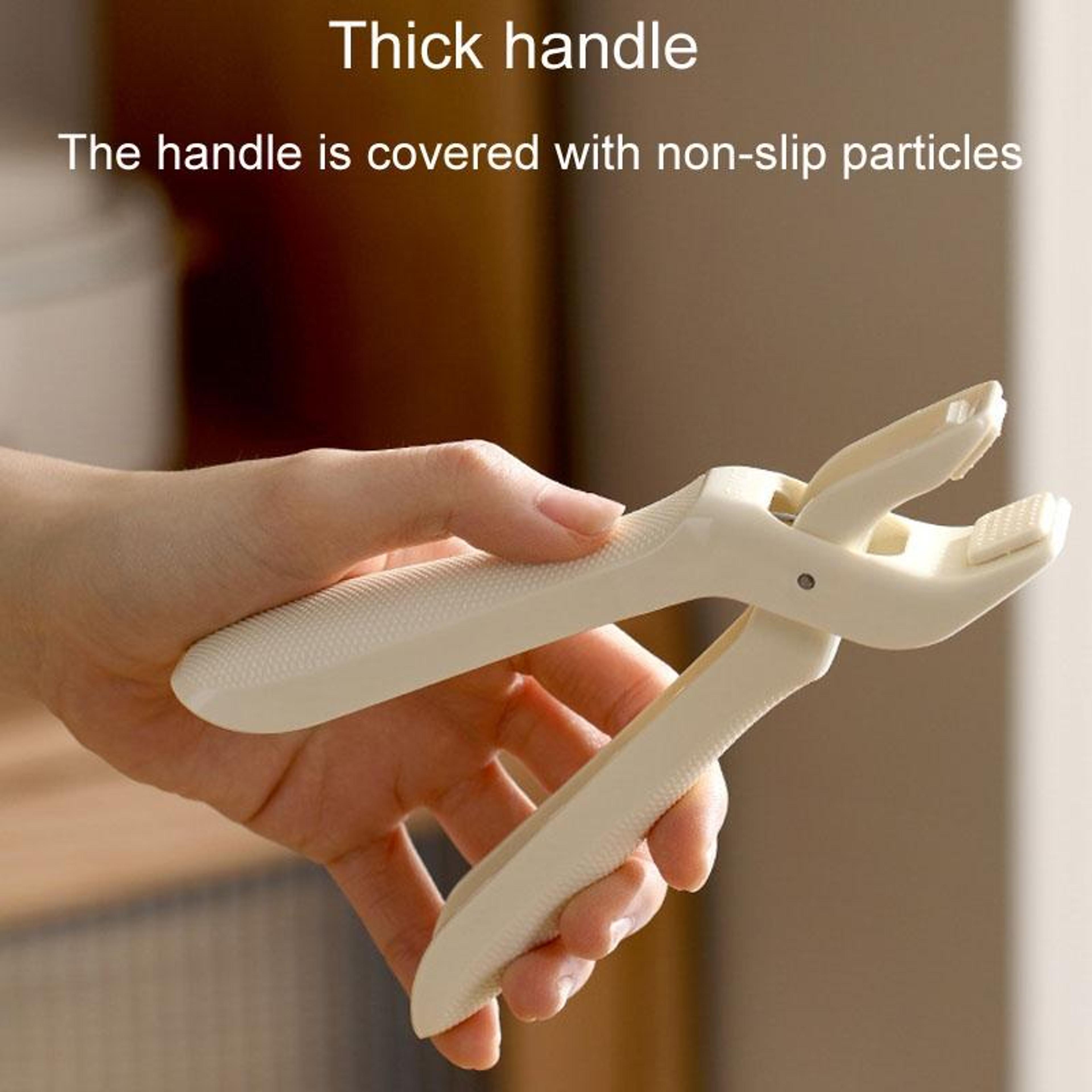 HeatResistant NonSlip Plate Gripper Clip Kitchen Tongs 1