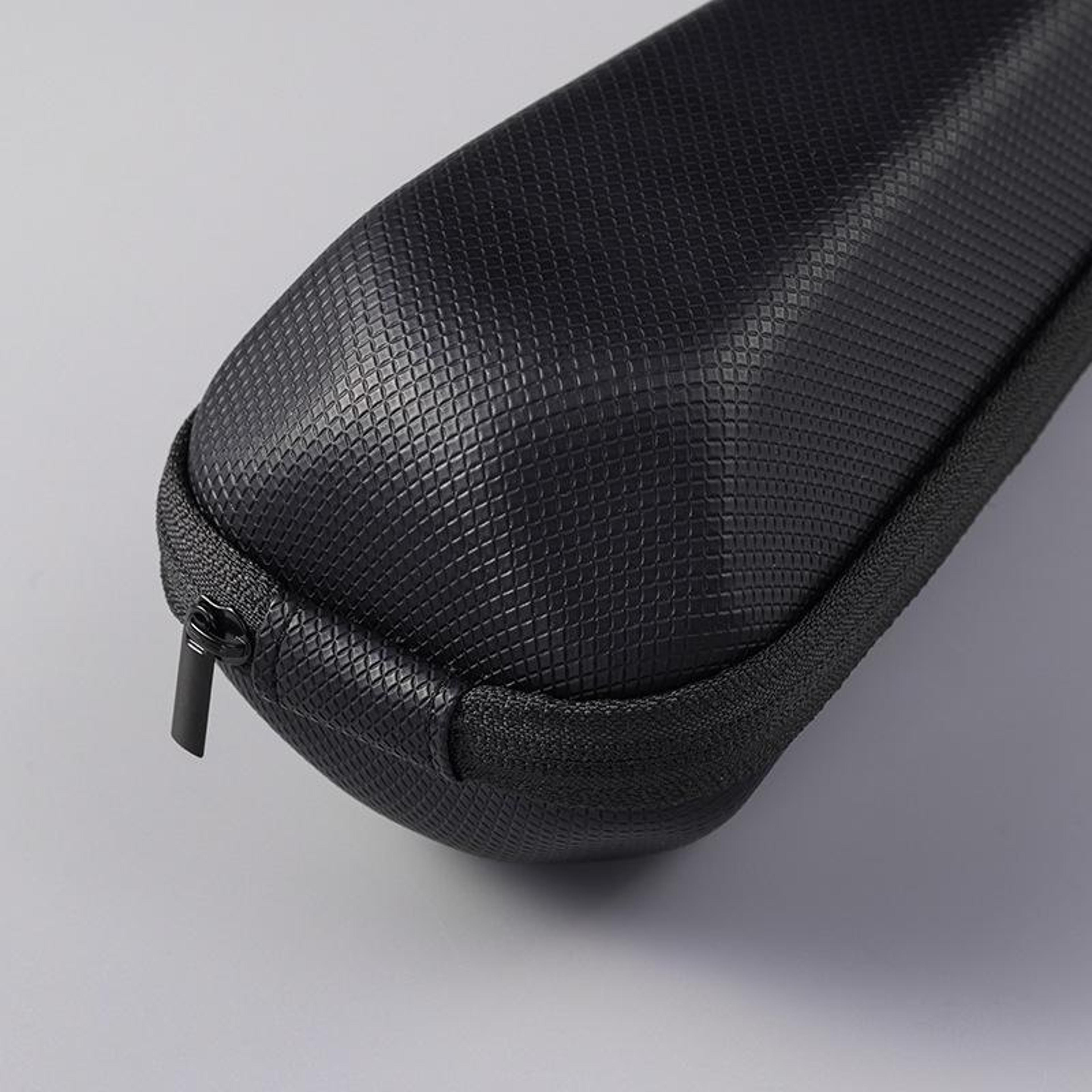 Philips 5000X Razor Travel Case Razor Storage Case With EVA Protection  Waterproof Design 2