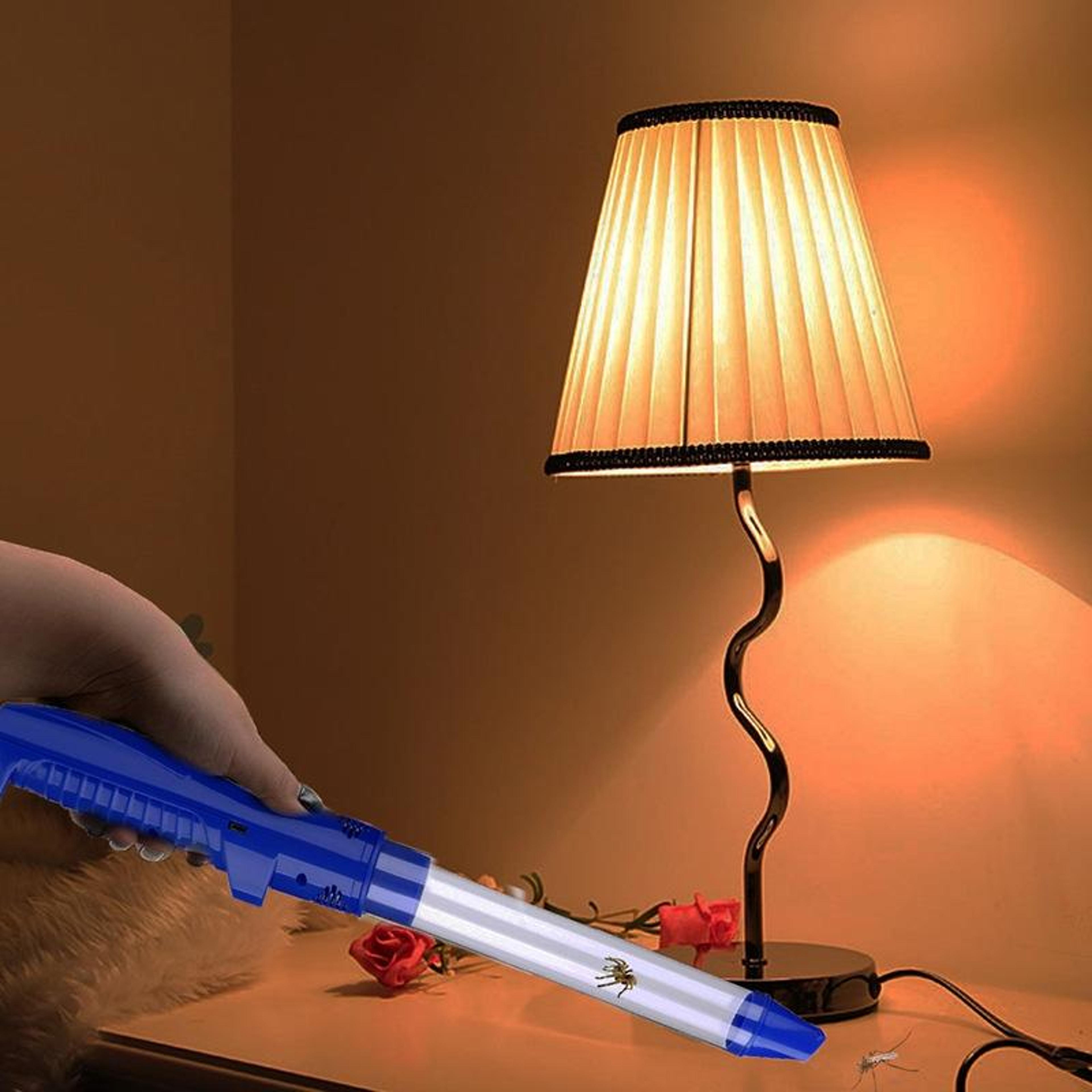 Spider Catcher USB Rechargeable Bug Vacuum With LED Light For Safe Indoor Pest Removal 8