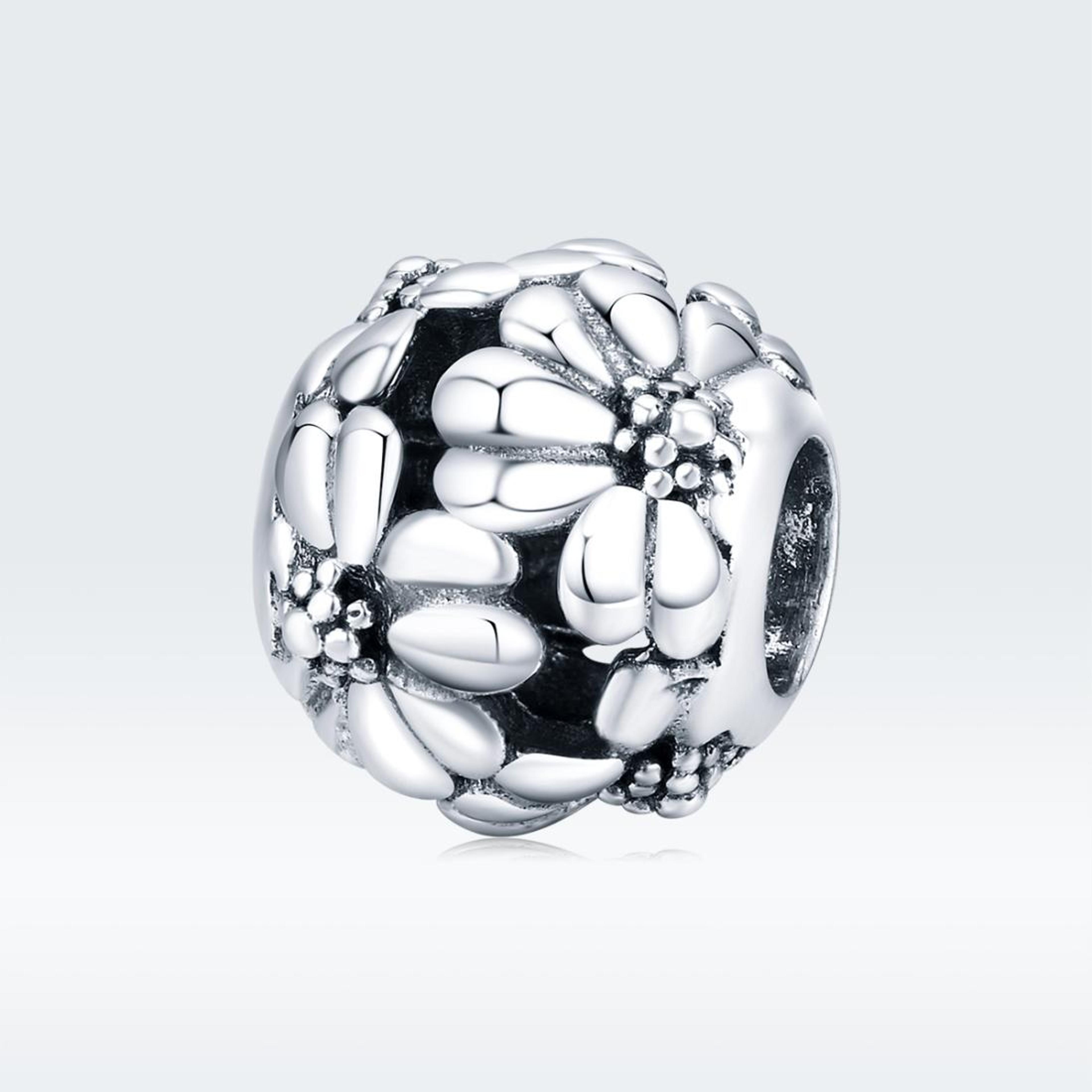 Silver Daisy Bead DIY Jewelry Charm For Bracelet Necklace Making 1