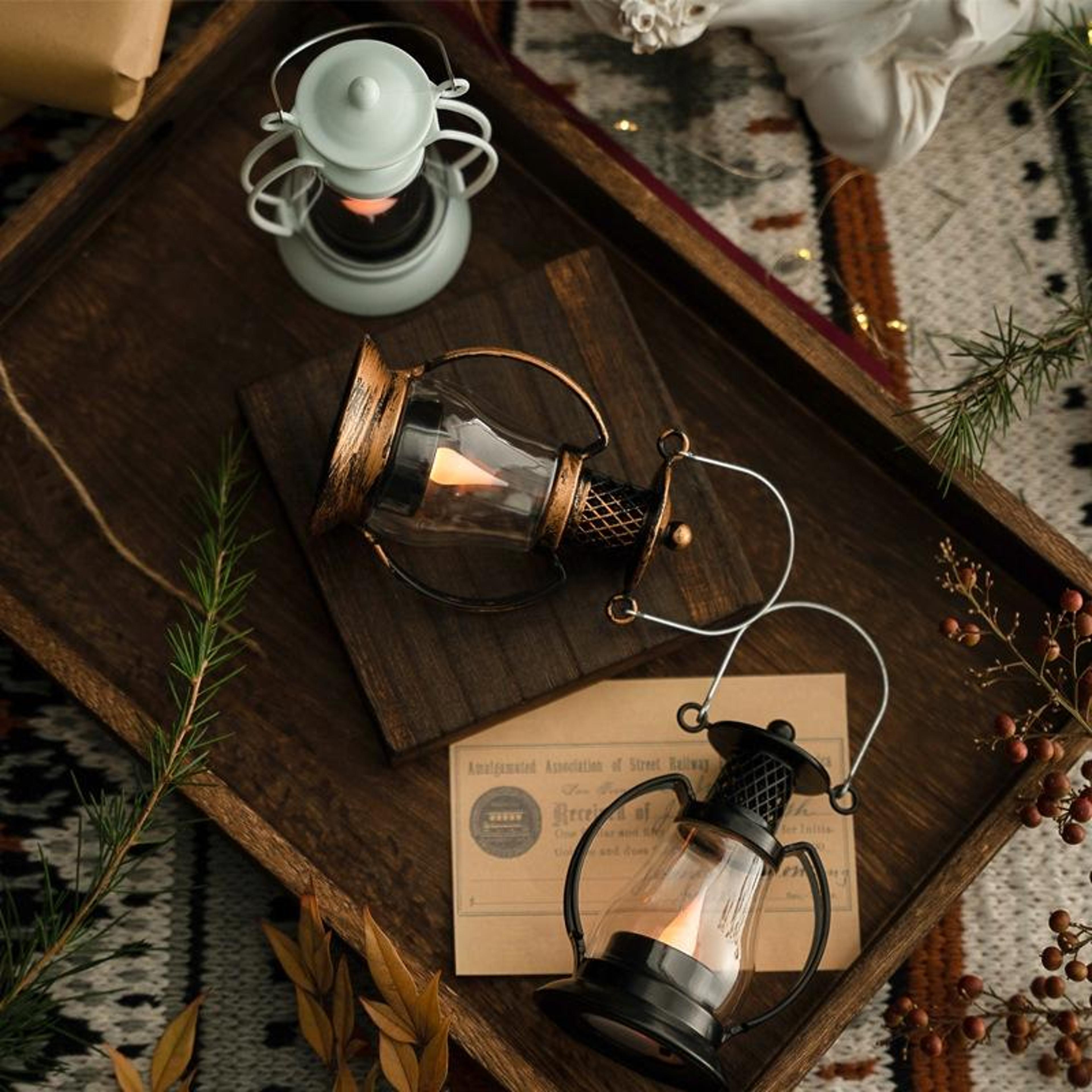 Vintage LED Lantern Decoration With Flame Effect Christmas Lantern Decor For Home Holiday Table Cen 3