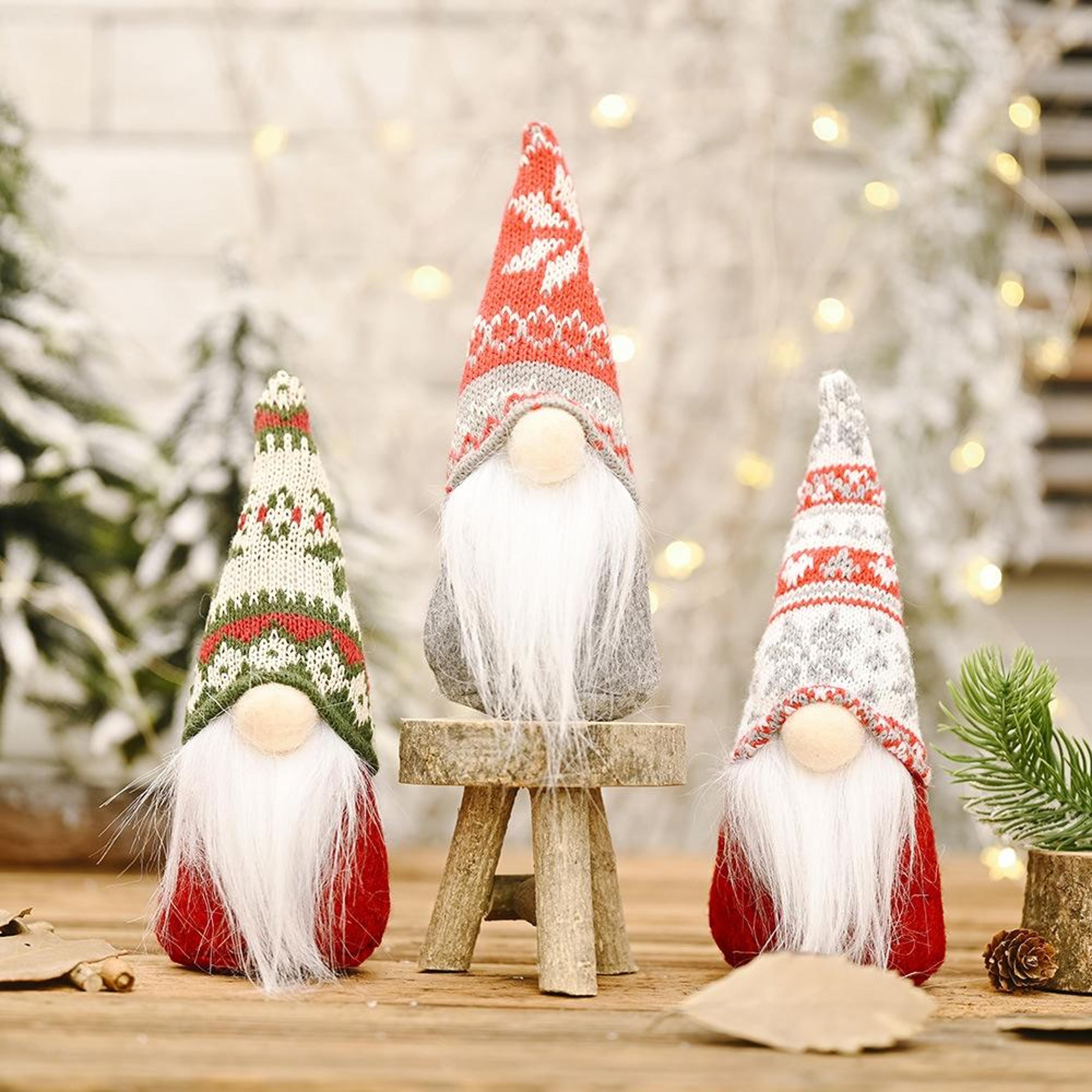 Snowflake Knitted Christmas Gnome Doll For Tabletop Holiday Decoration 2