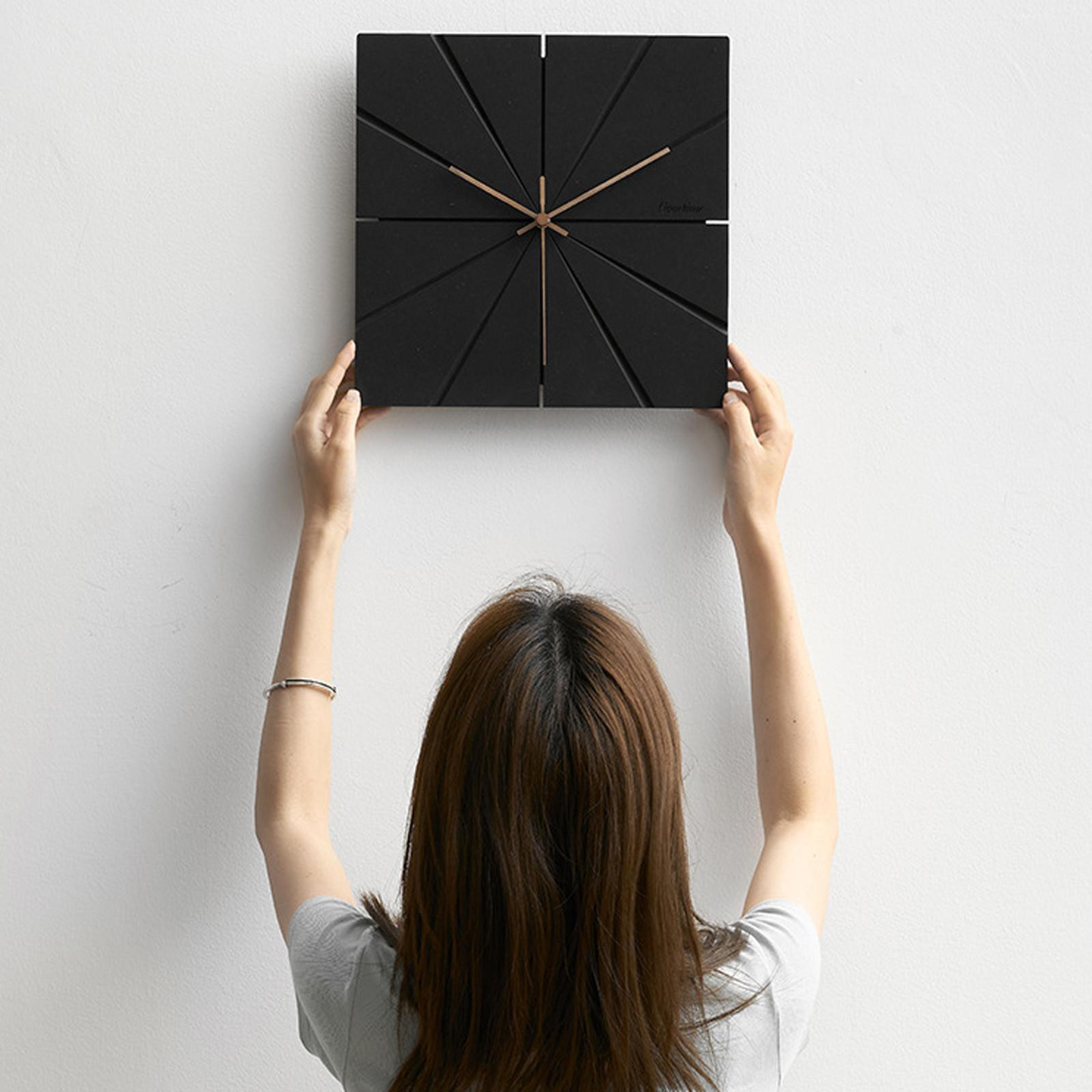 Modern Silent Wall Clock With Walnut Hands And Minimalist Geometric Design 6
