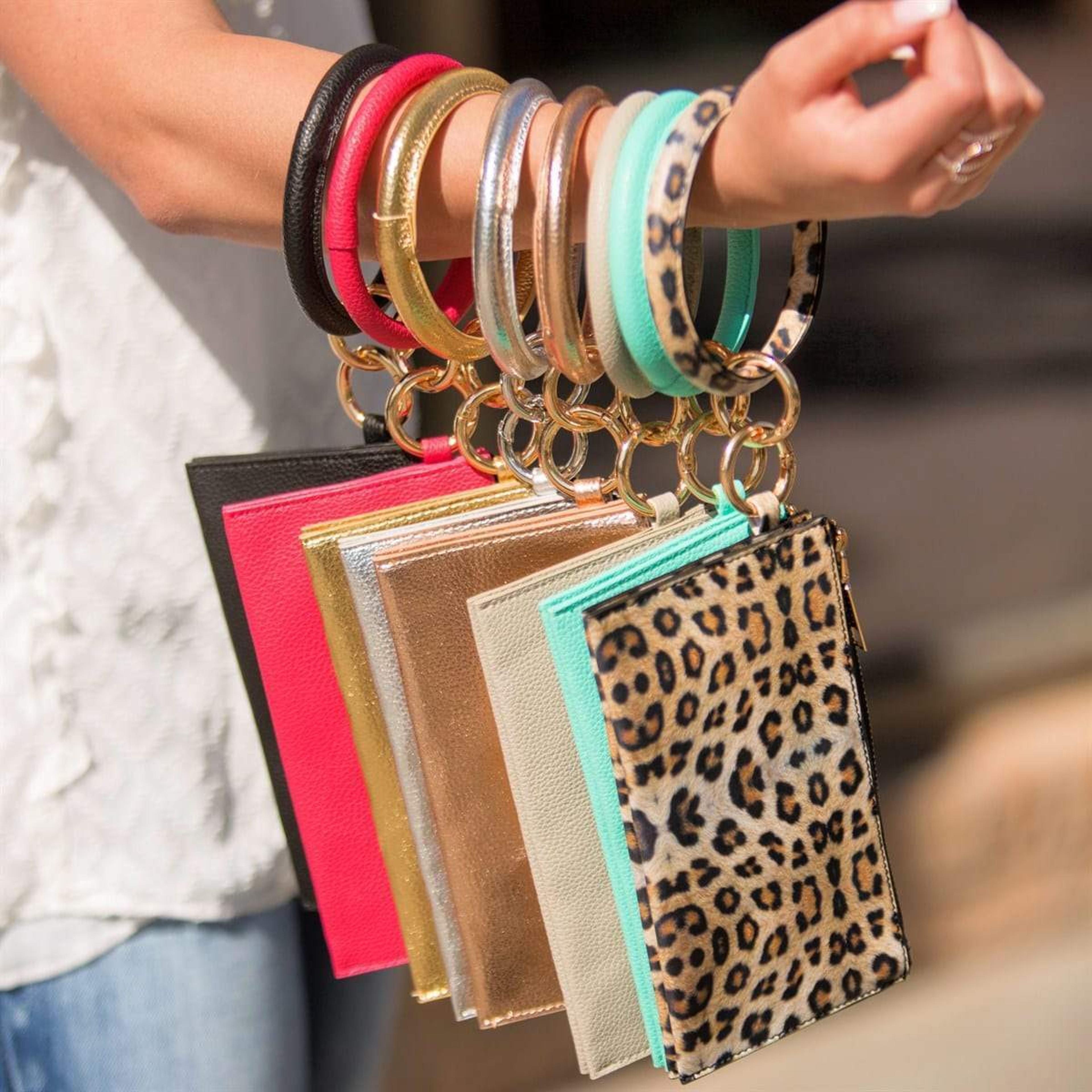 2-in-1 Bangle Bag 2