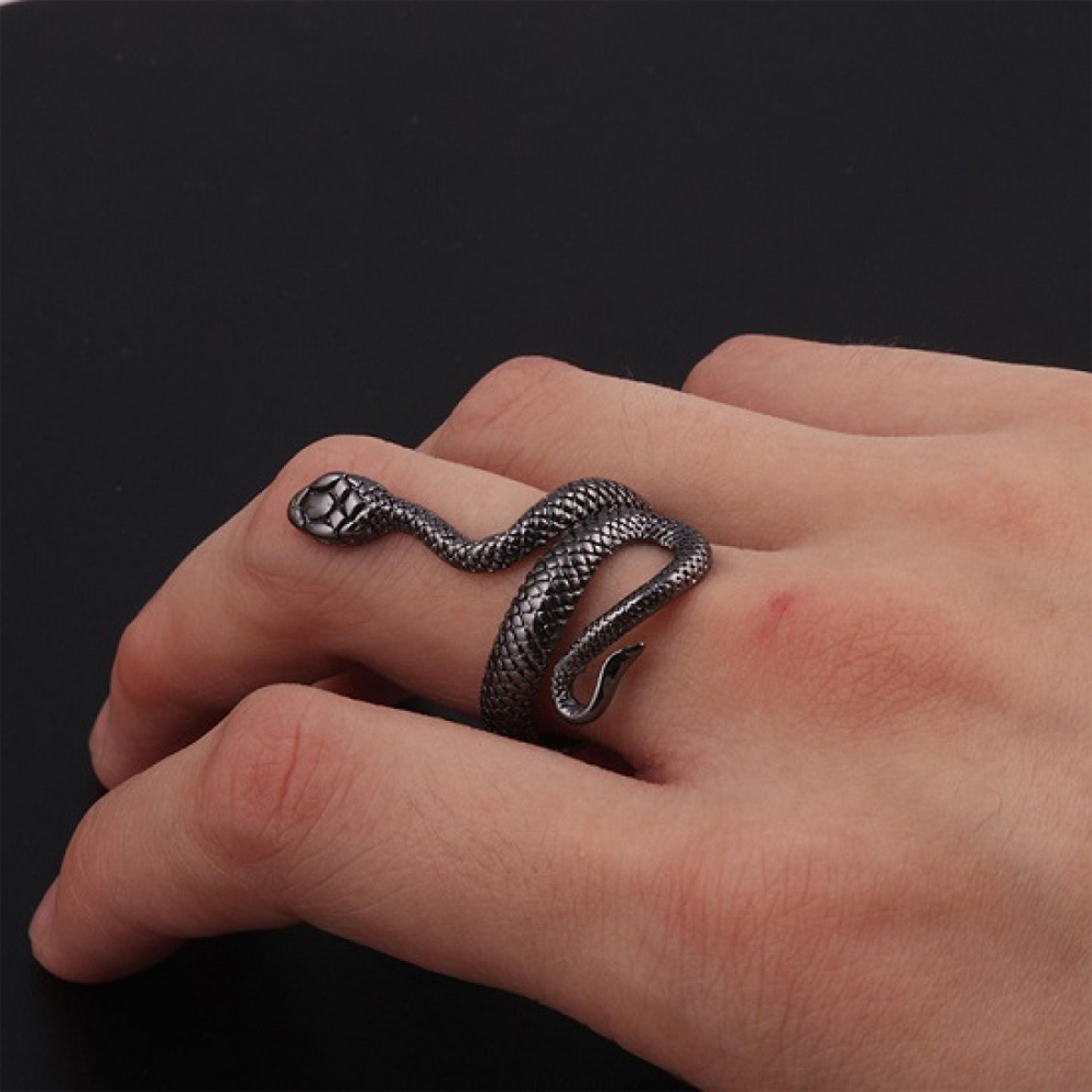 metallic adjustable snake ring