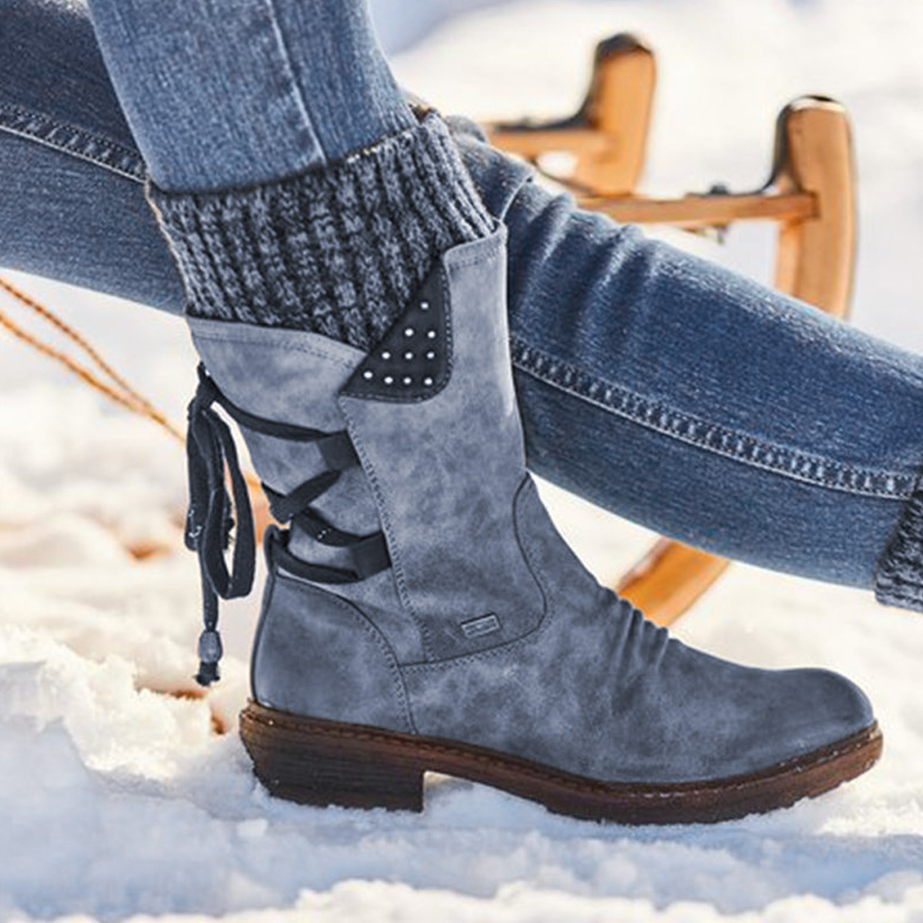 blacklaceupsnowbootgray