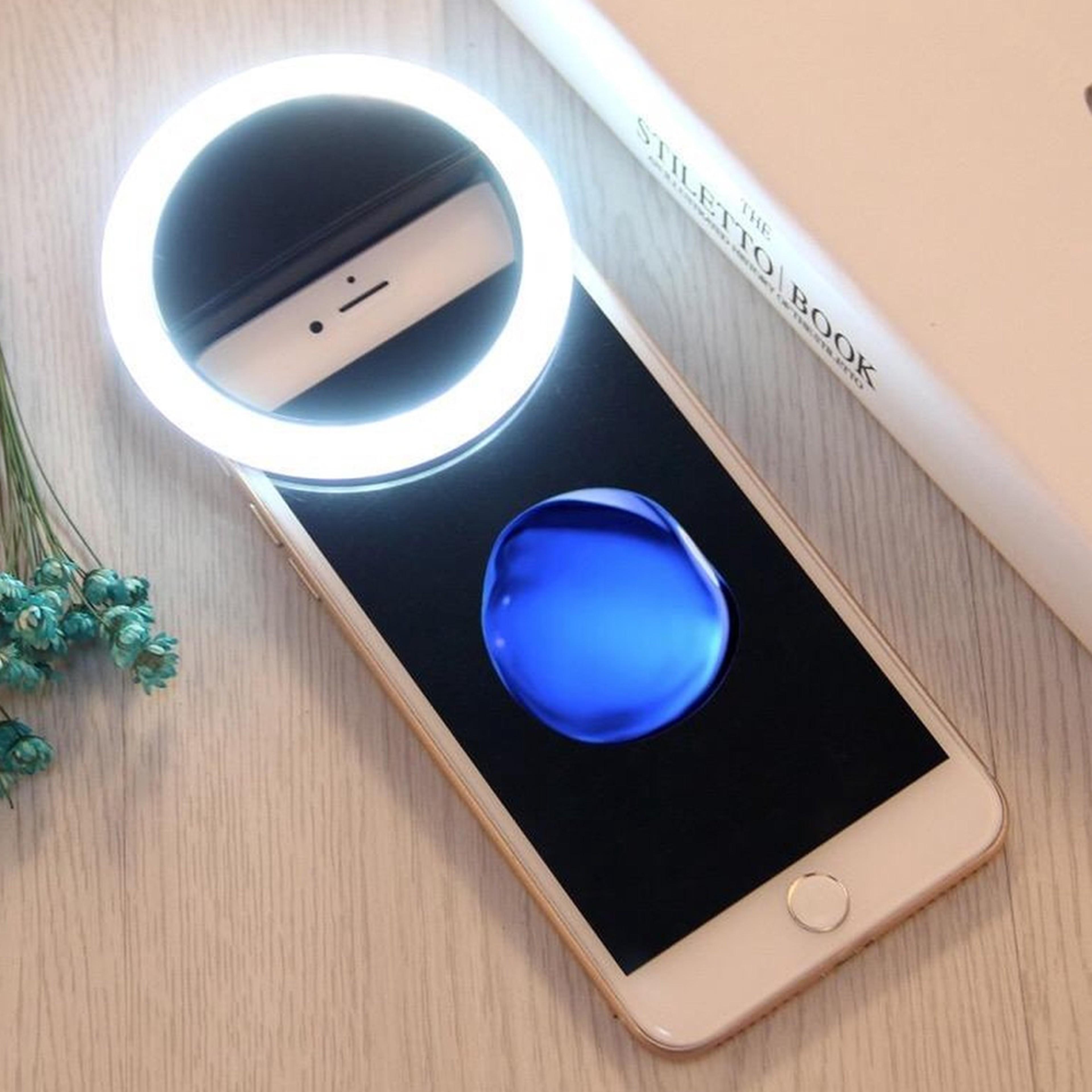 Clip On Light For Phone and Laptop 3