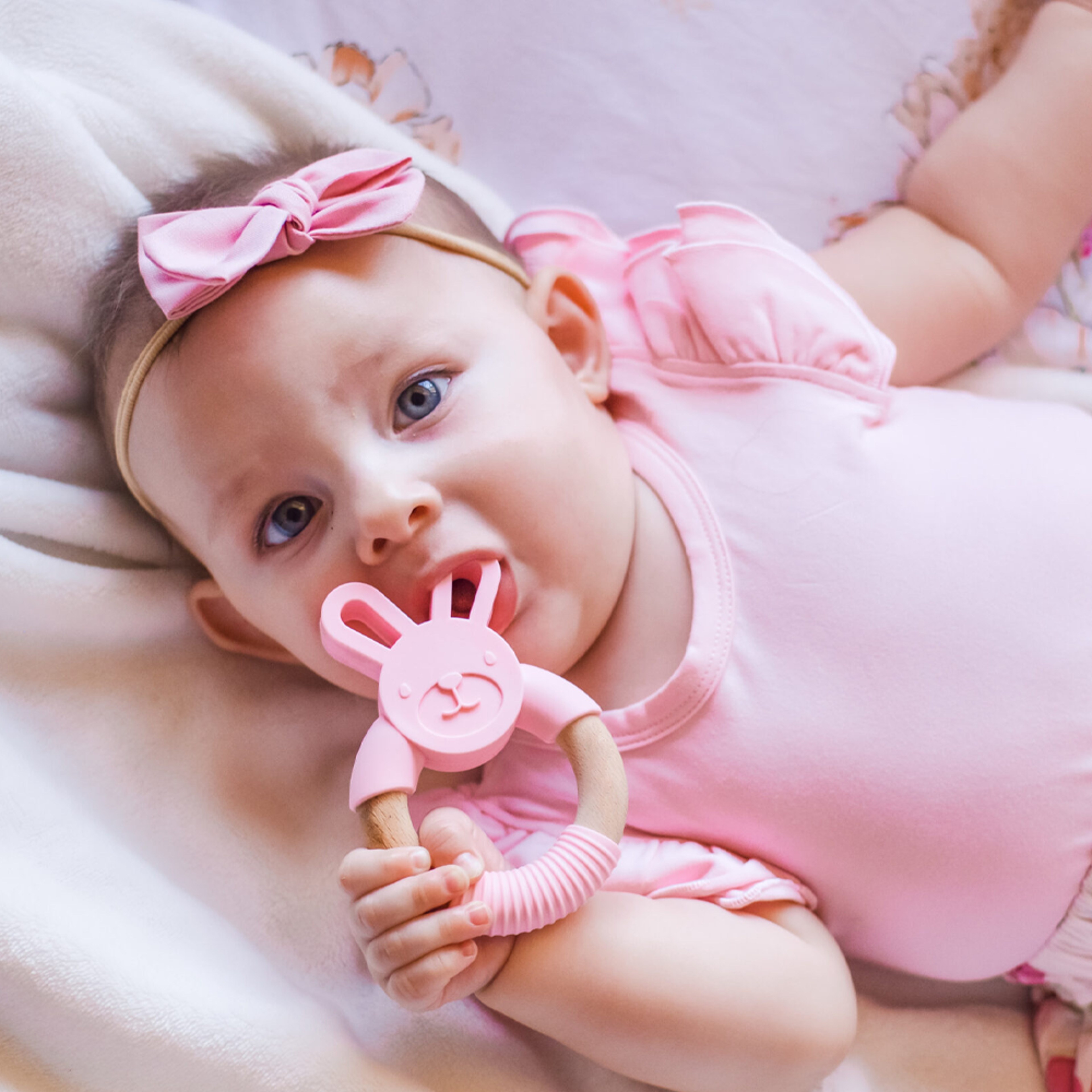 Food Grade Bunny Teether Ring 3