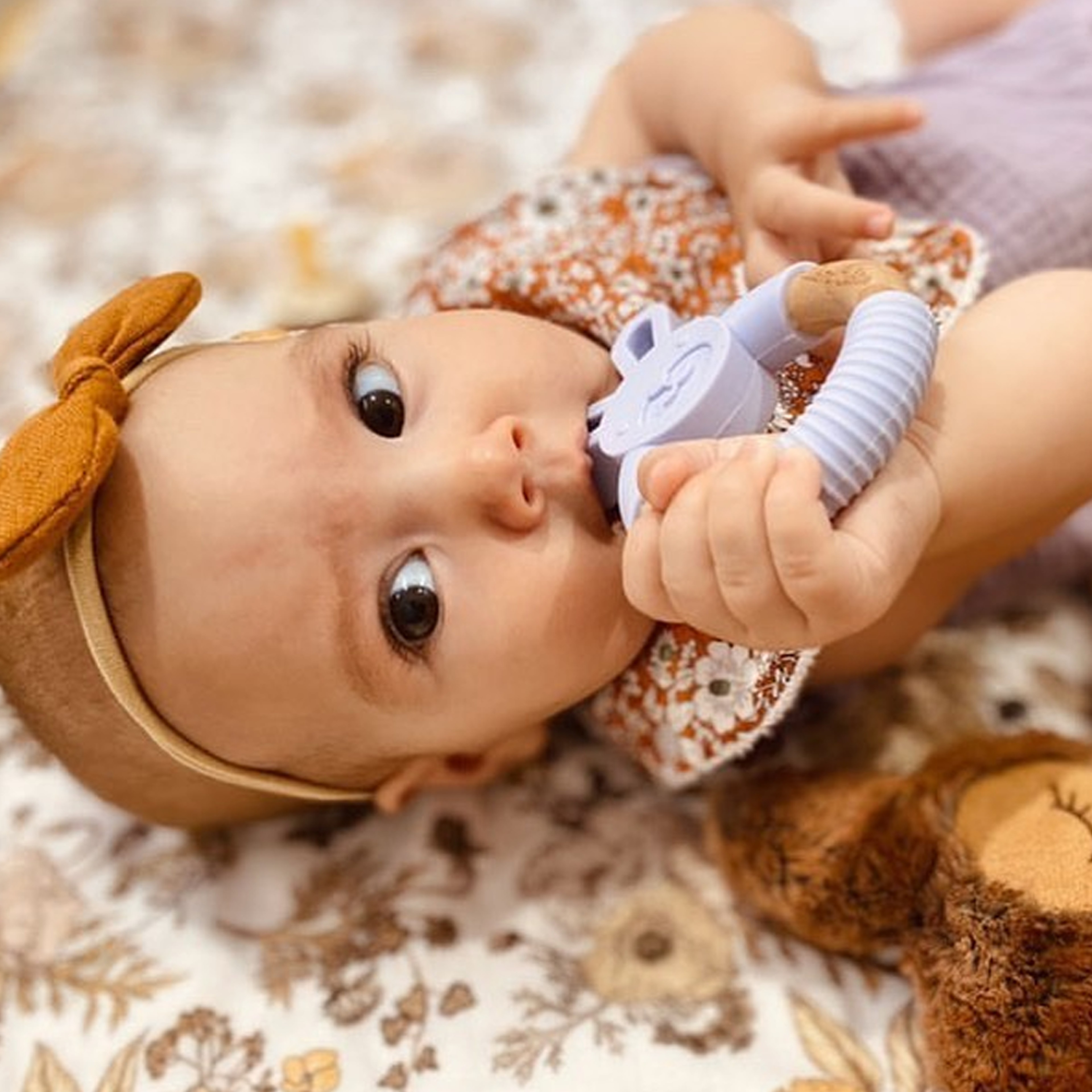 Food Grade Bunny Teether Ring 1