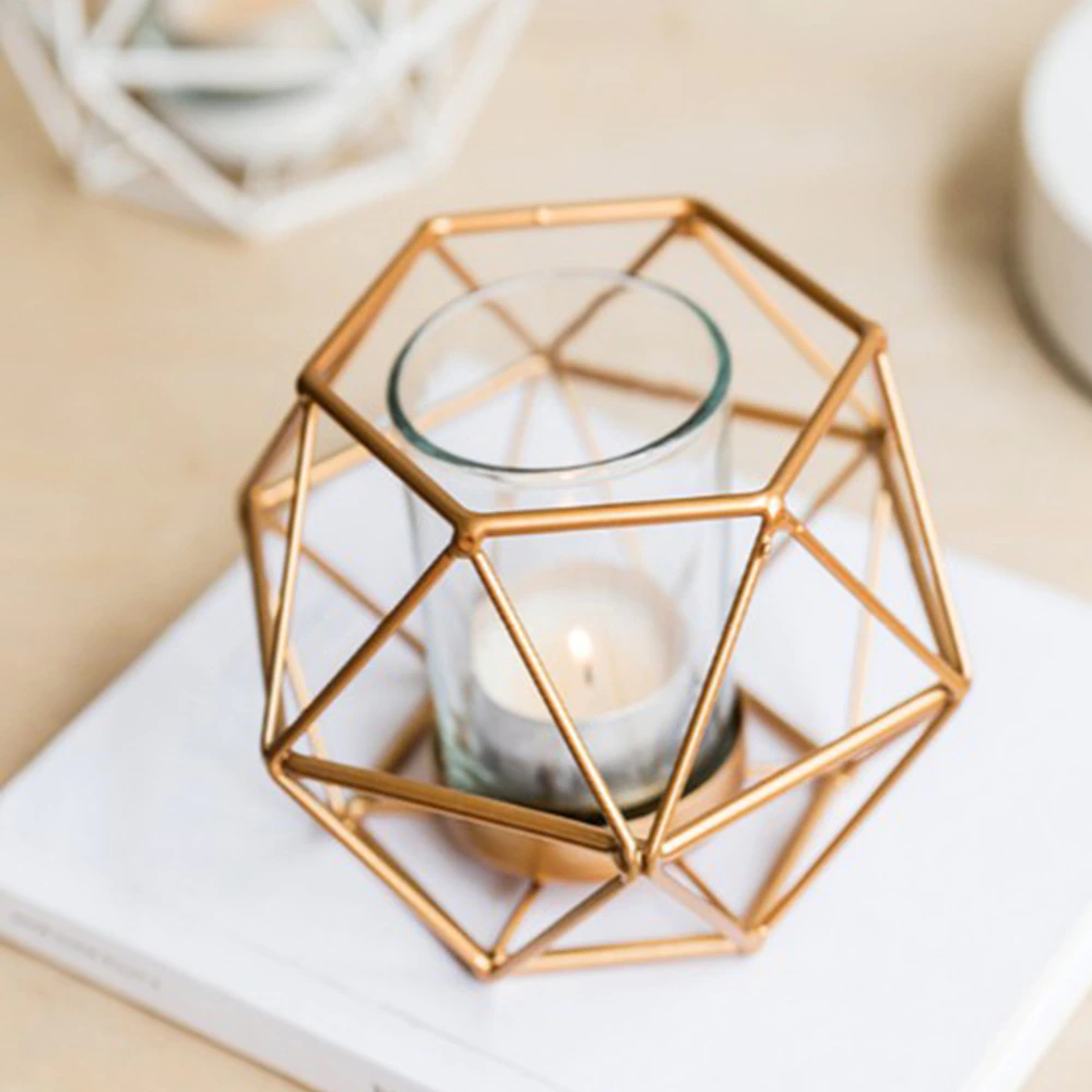 geometriccandleholder4