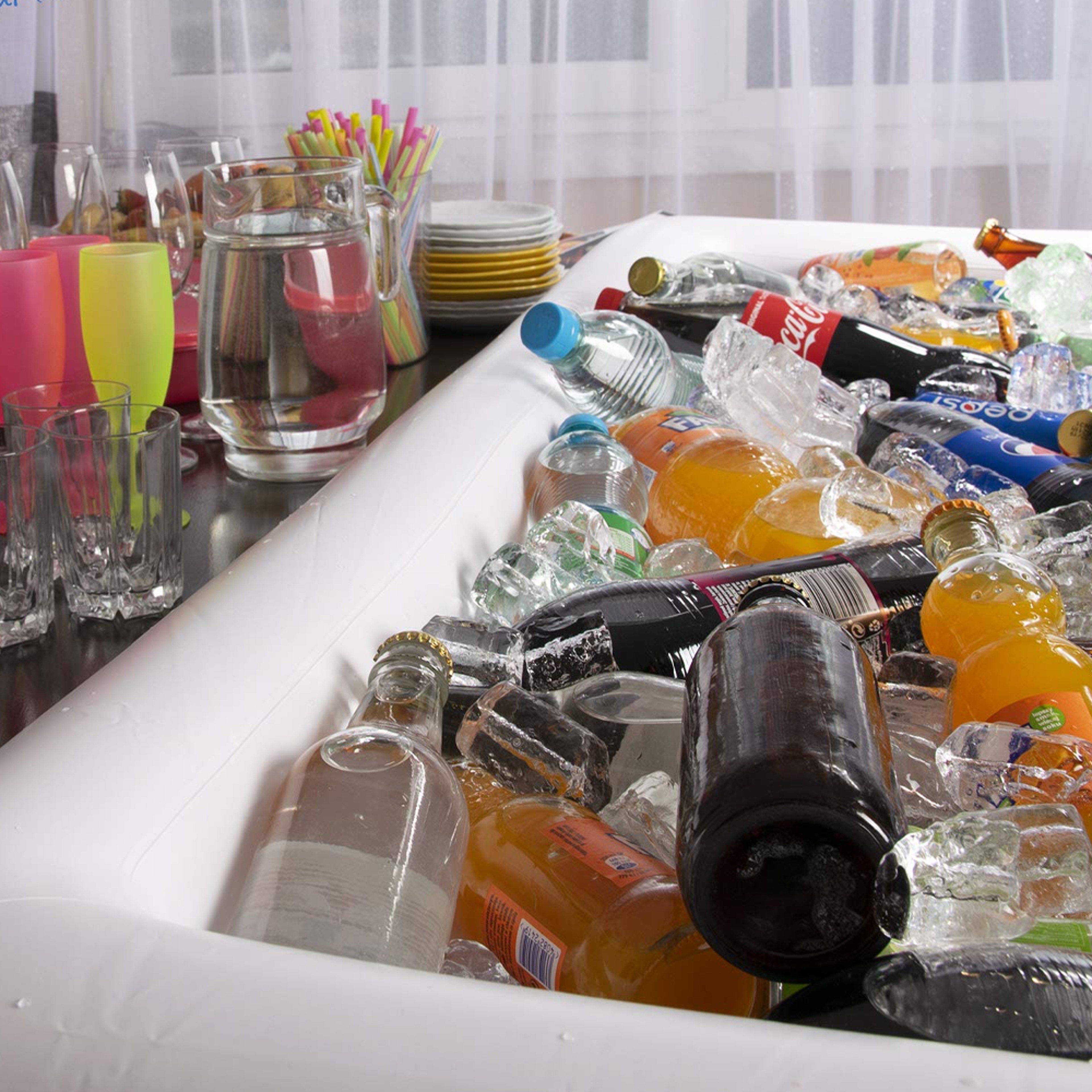 Inflatable Buffet Cooler Tray With Drain For Parties, Tailgating & Camping 2
