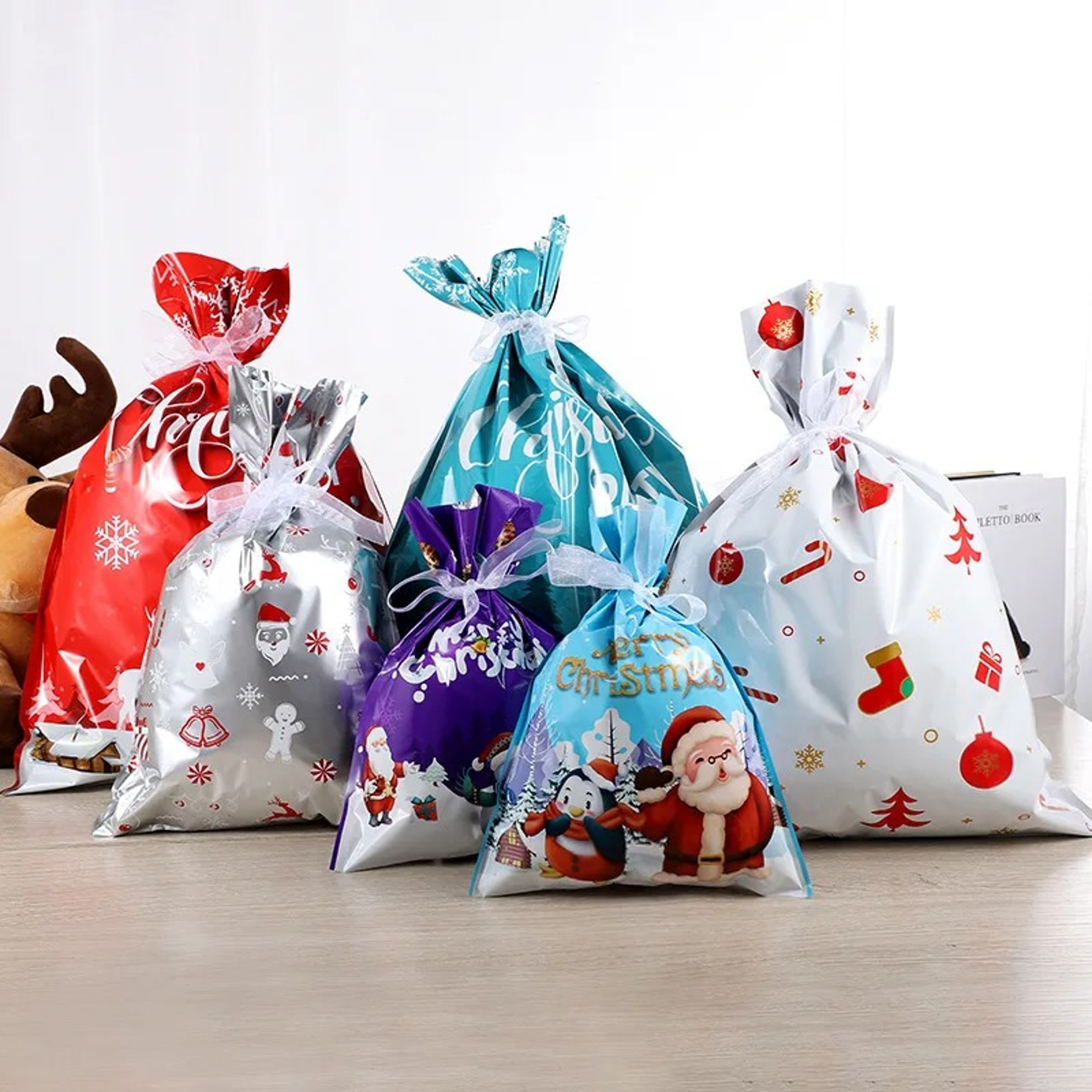 Christmas Gift Bags with Ribbons