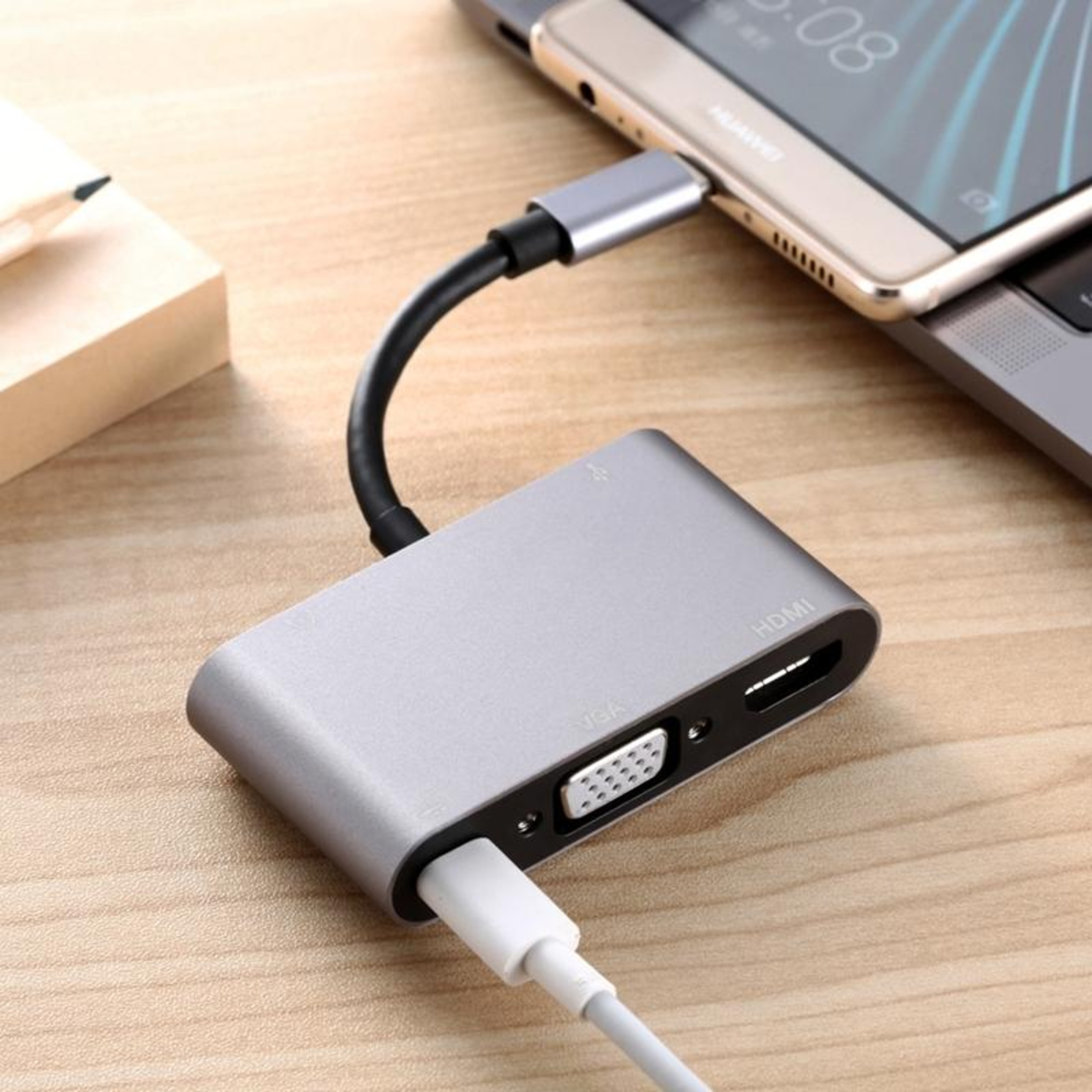 4K USB-C Multiport Hub Adapter with HDMI, VGA, USB 3.0, Audio & PD Charging – view 8