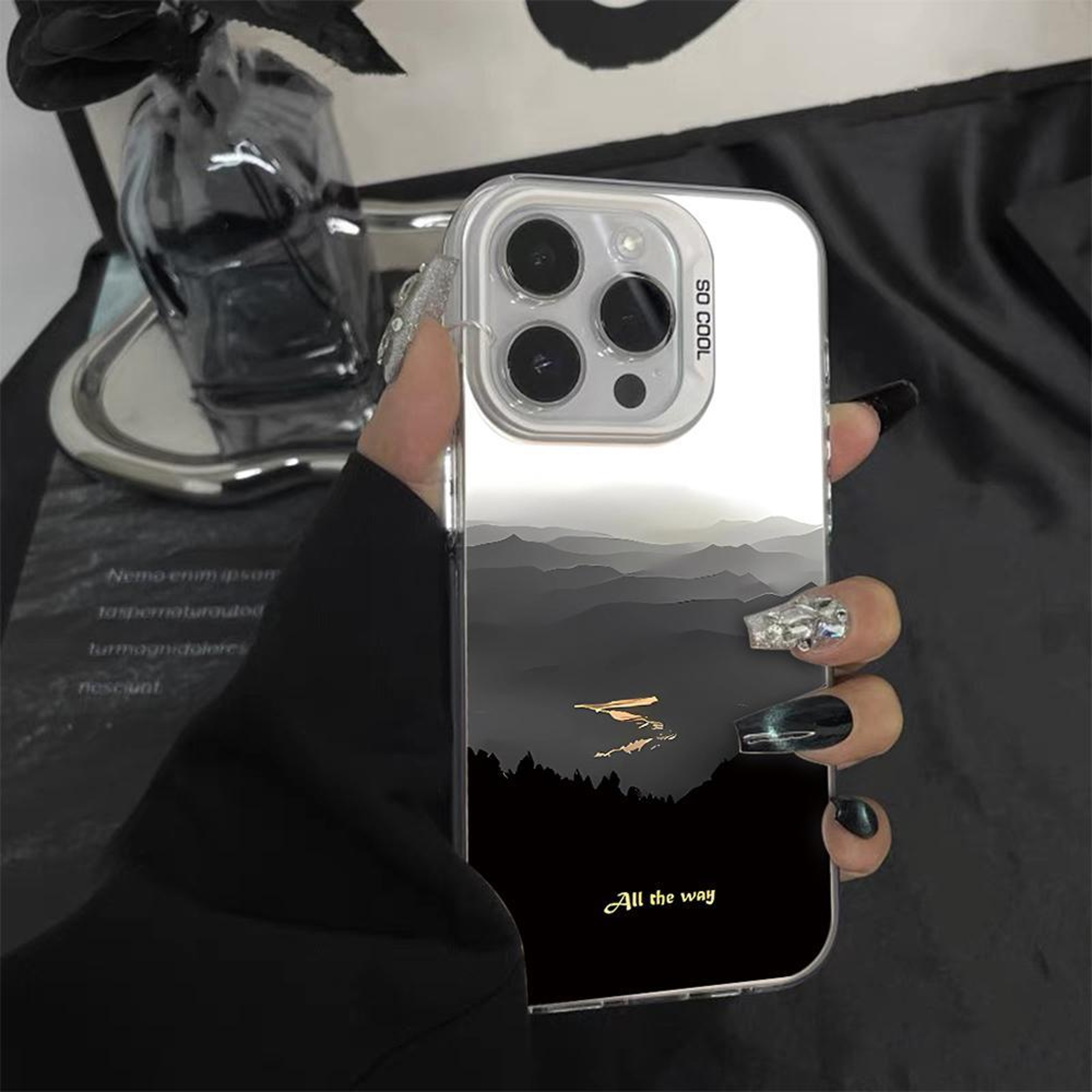 Silver Snow Mountain iPhone 18 Pro Case with PC TPU Hybrid Protection – view 4