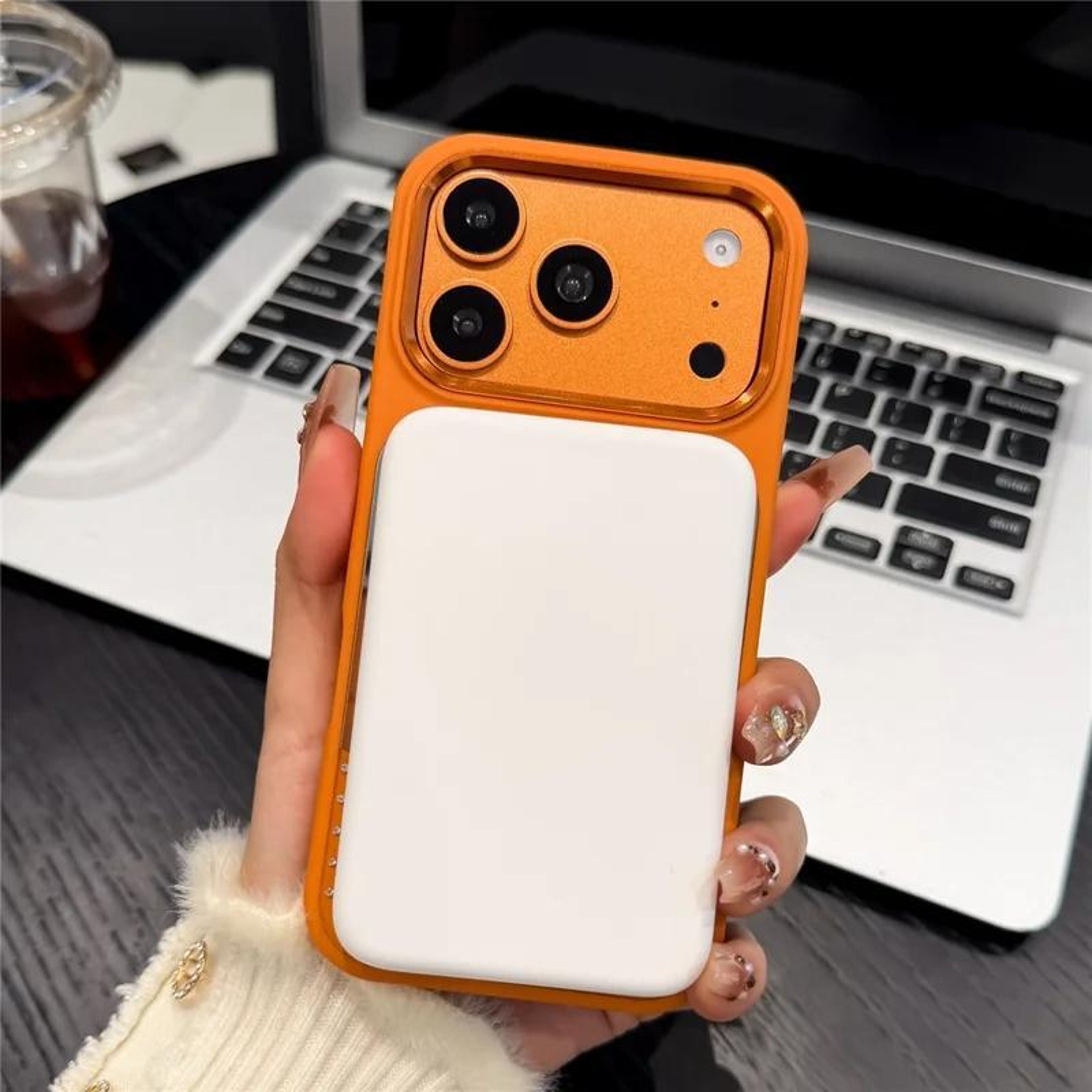 IPhone 18 Pro Max Crystal Mirror Rhinestone Magnetic Phone Case 7