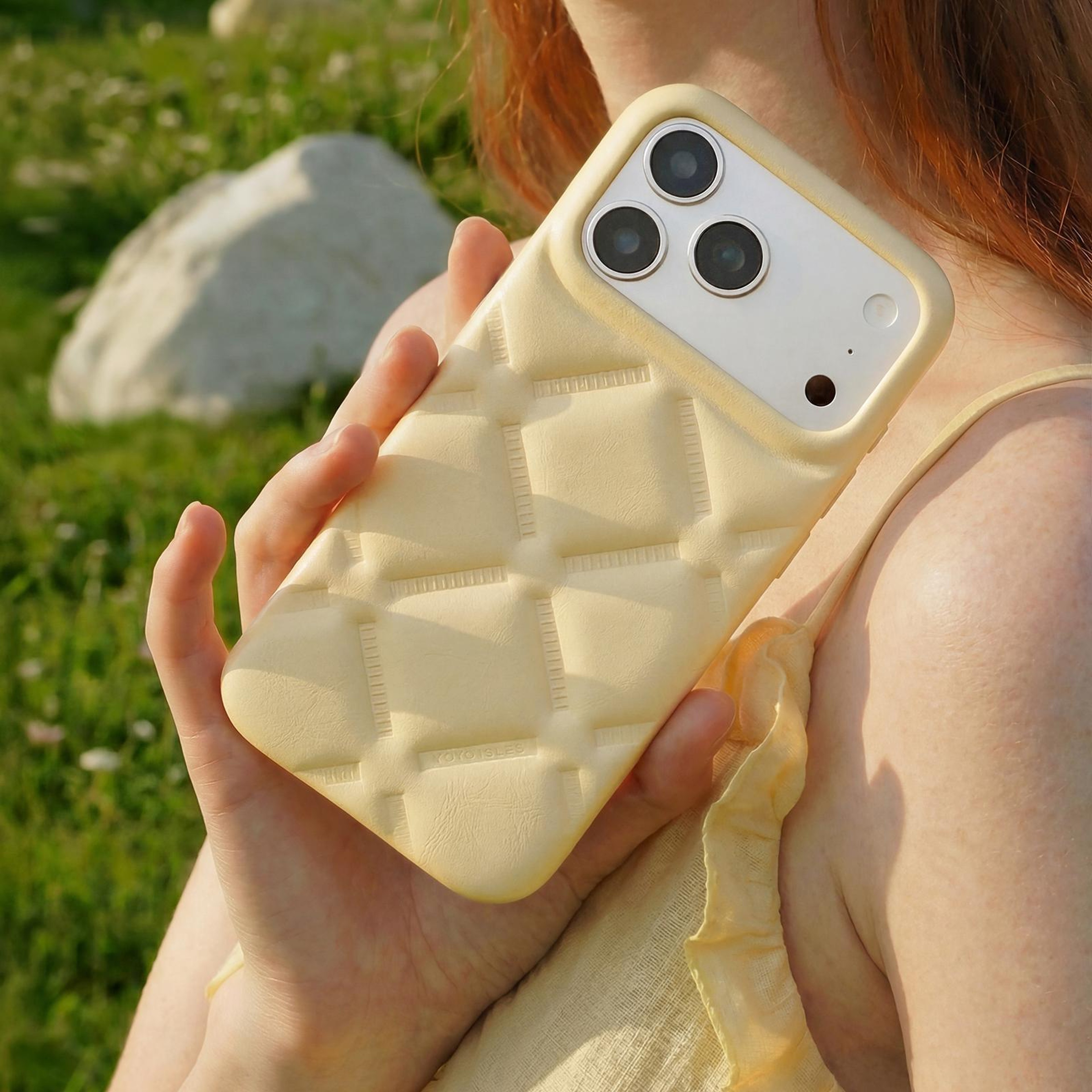 IPhone 18 Pro PU Leather Quilted Cloud Phone Case 5
