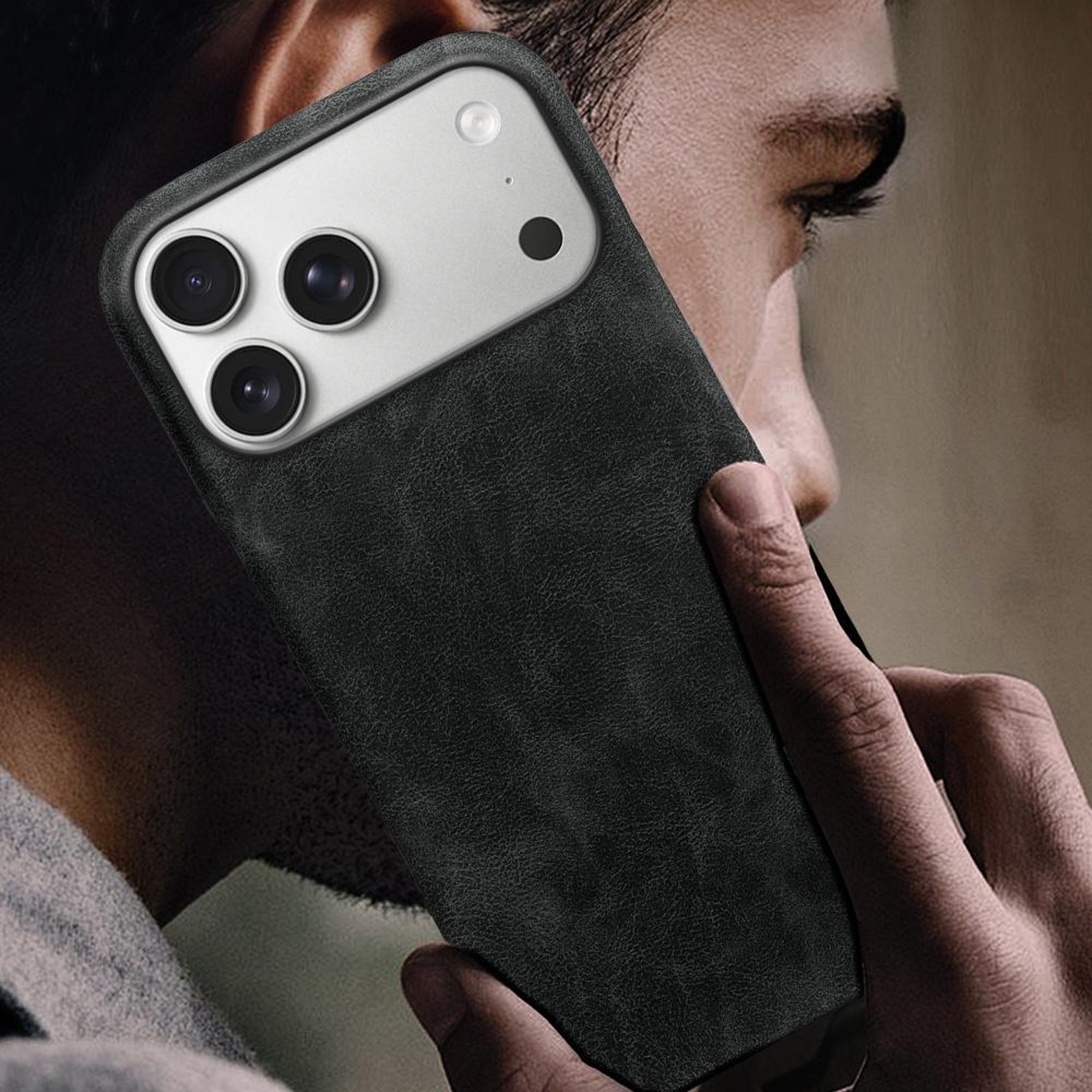 IPhone 18 Pro Retro Skin Magnetic PU Leather Back Phone Case 4