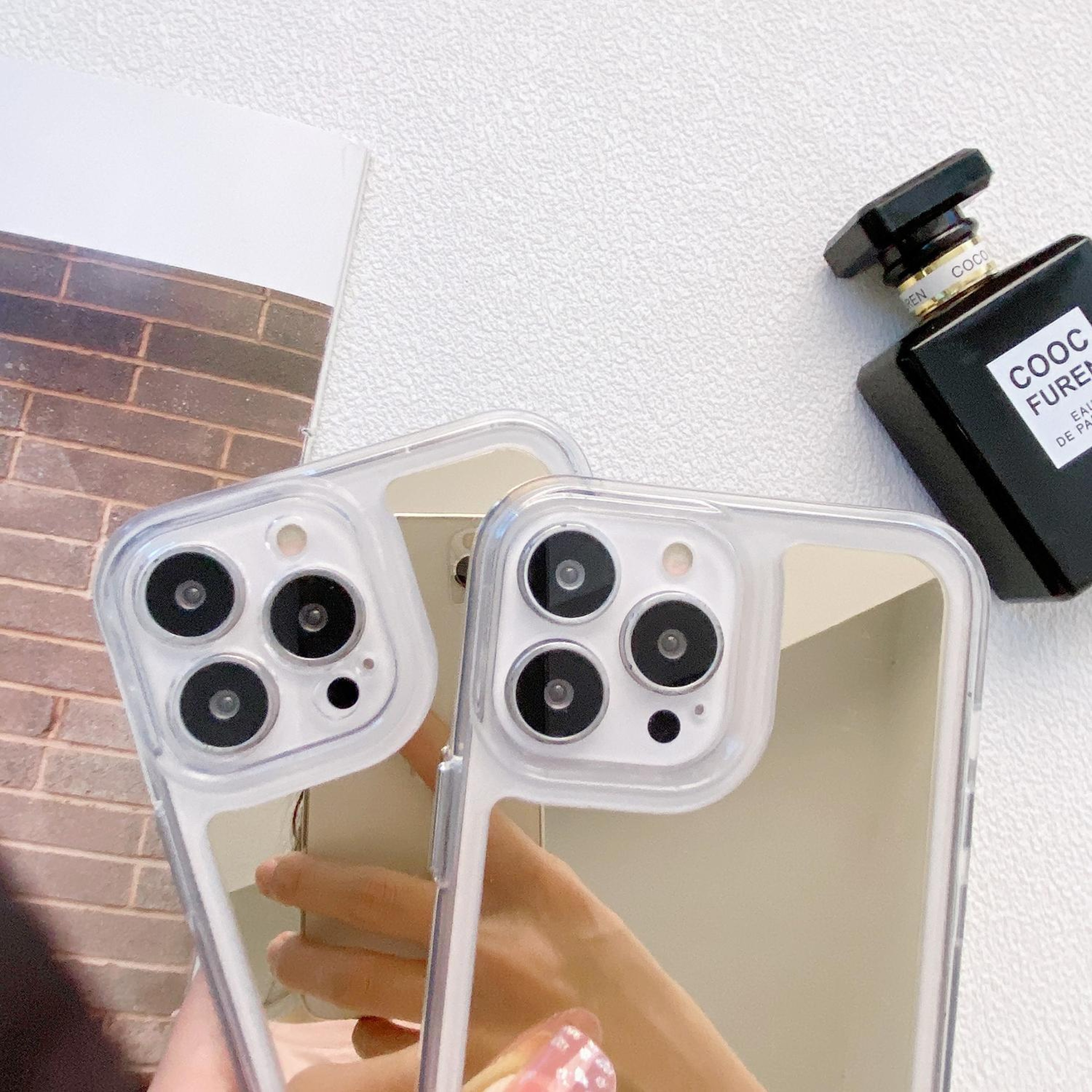 IPhone 18 Pro Mirror TPU Phone Case With Raised Camera Protection 2