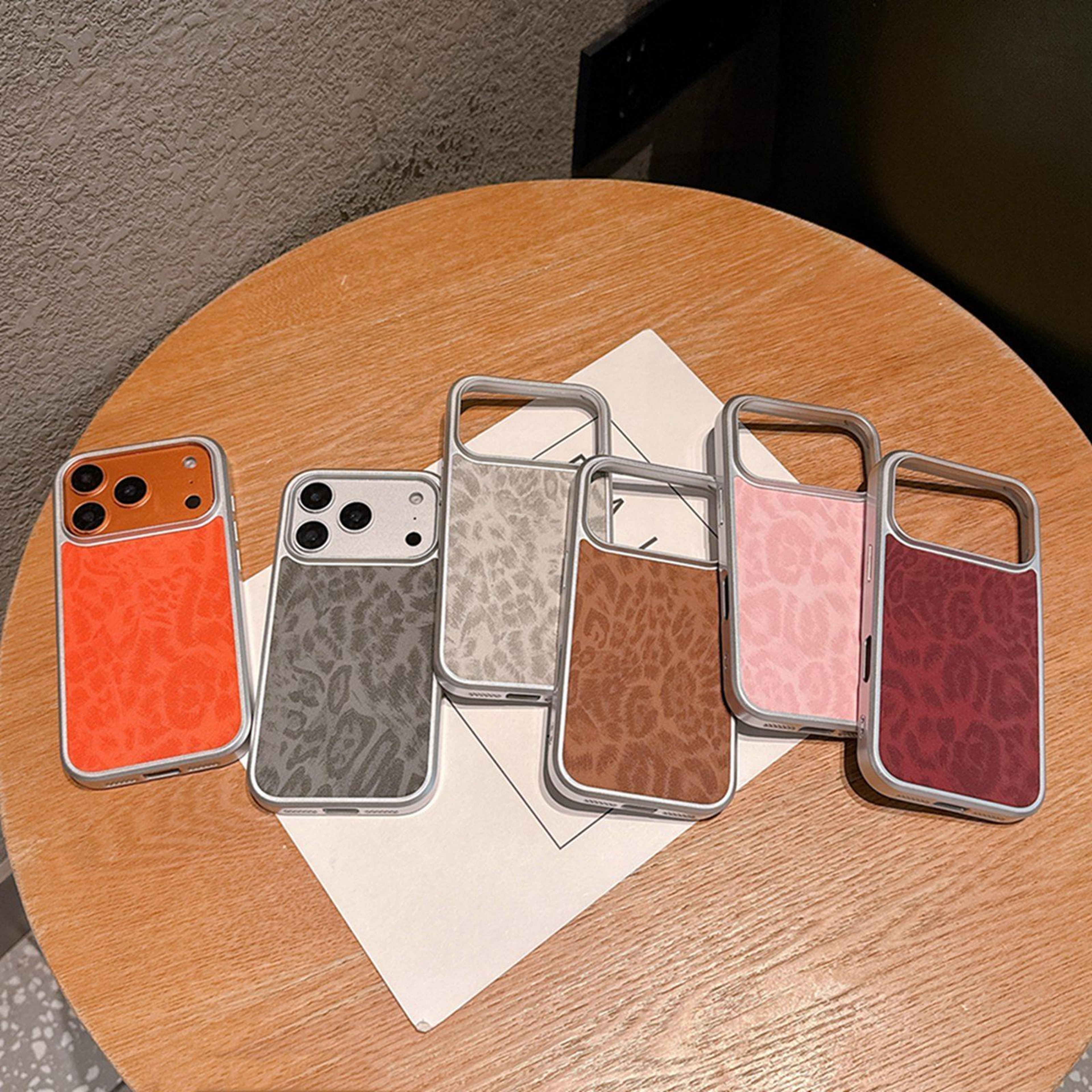Leopard Print Electroplated IPhone 18 Pro Case With Large Lens Window 1