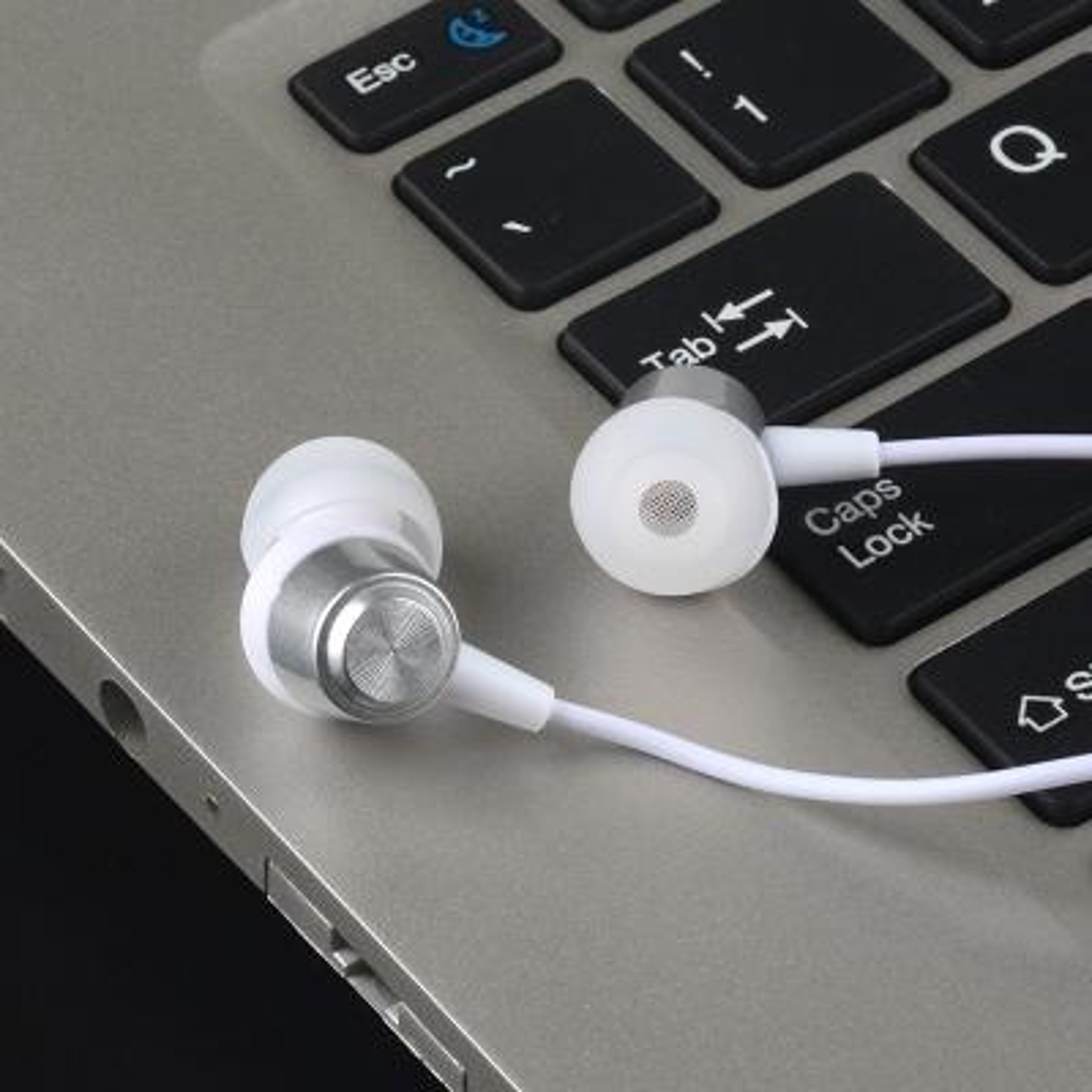 Wired Sport Earphone 3.5mm Super Bass Crack Pattern Earbud with Microphone – view 7
