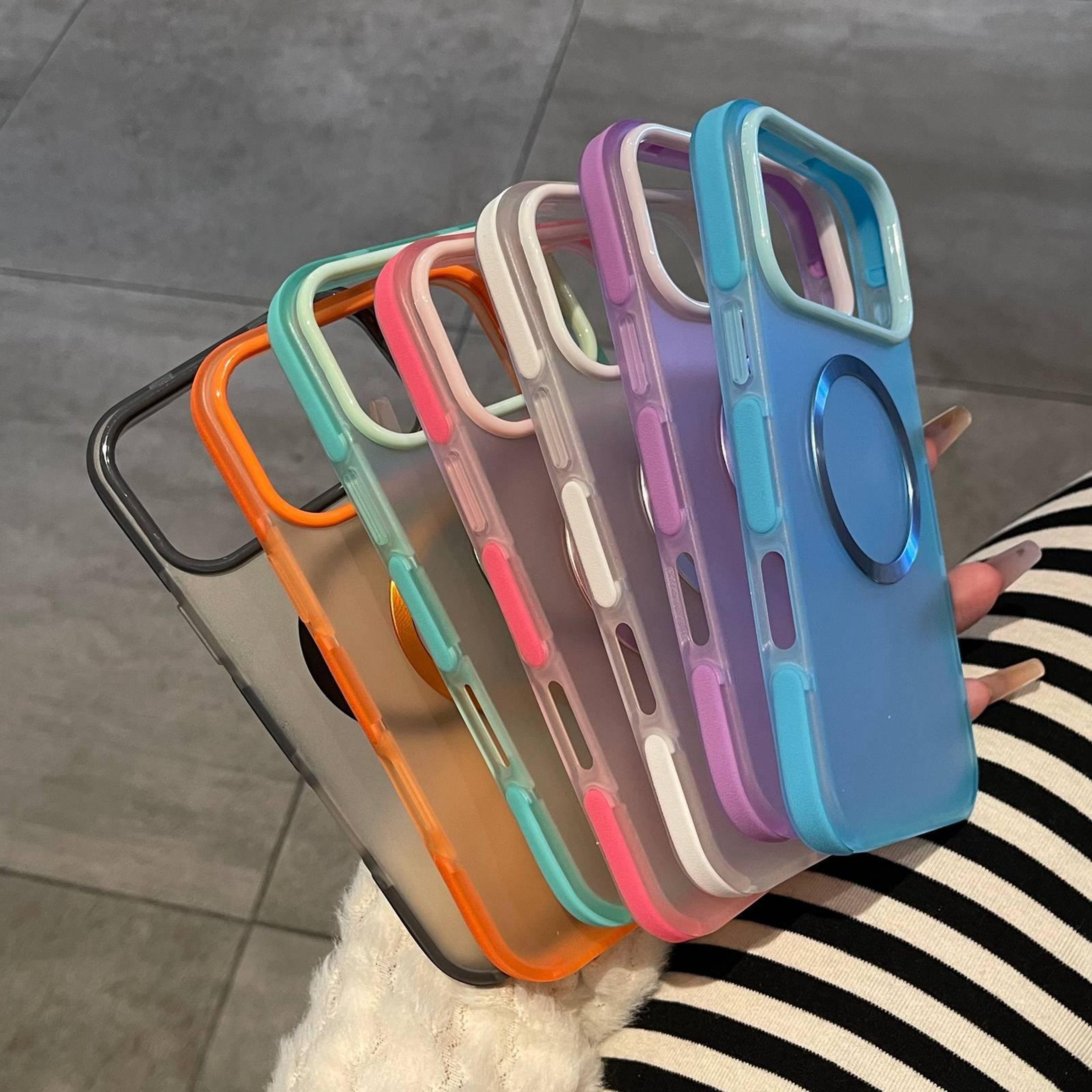IPhone 18 Pro Magnetic Case With DualColor Translucent Matte Finish 4
