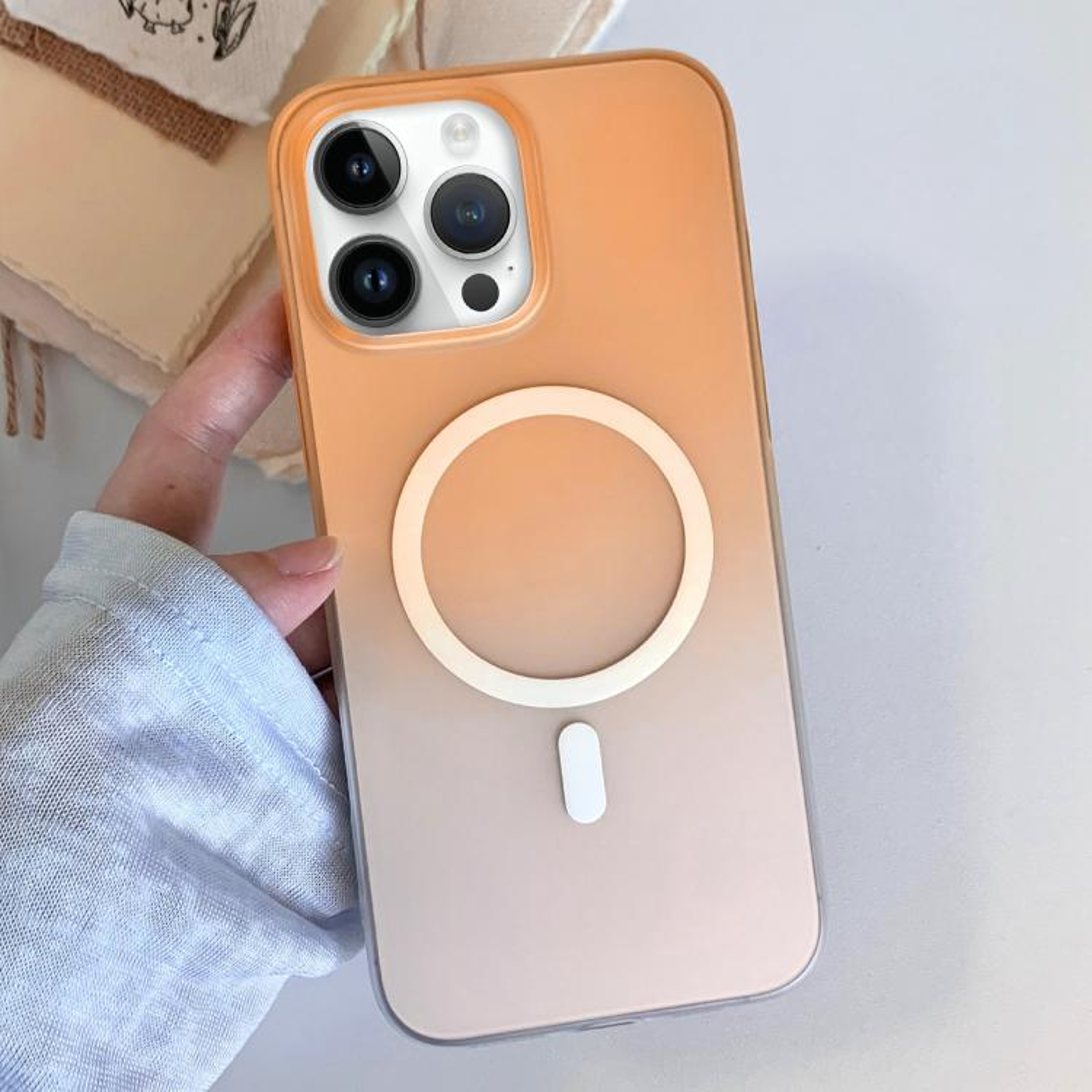 IPhone 14 Pro Max Frosted Gradient Magnetic TPU Case With Slim Shockproof Protection 6