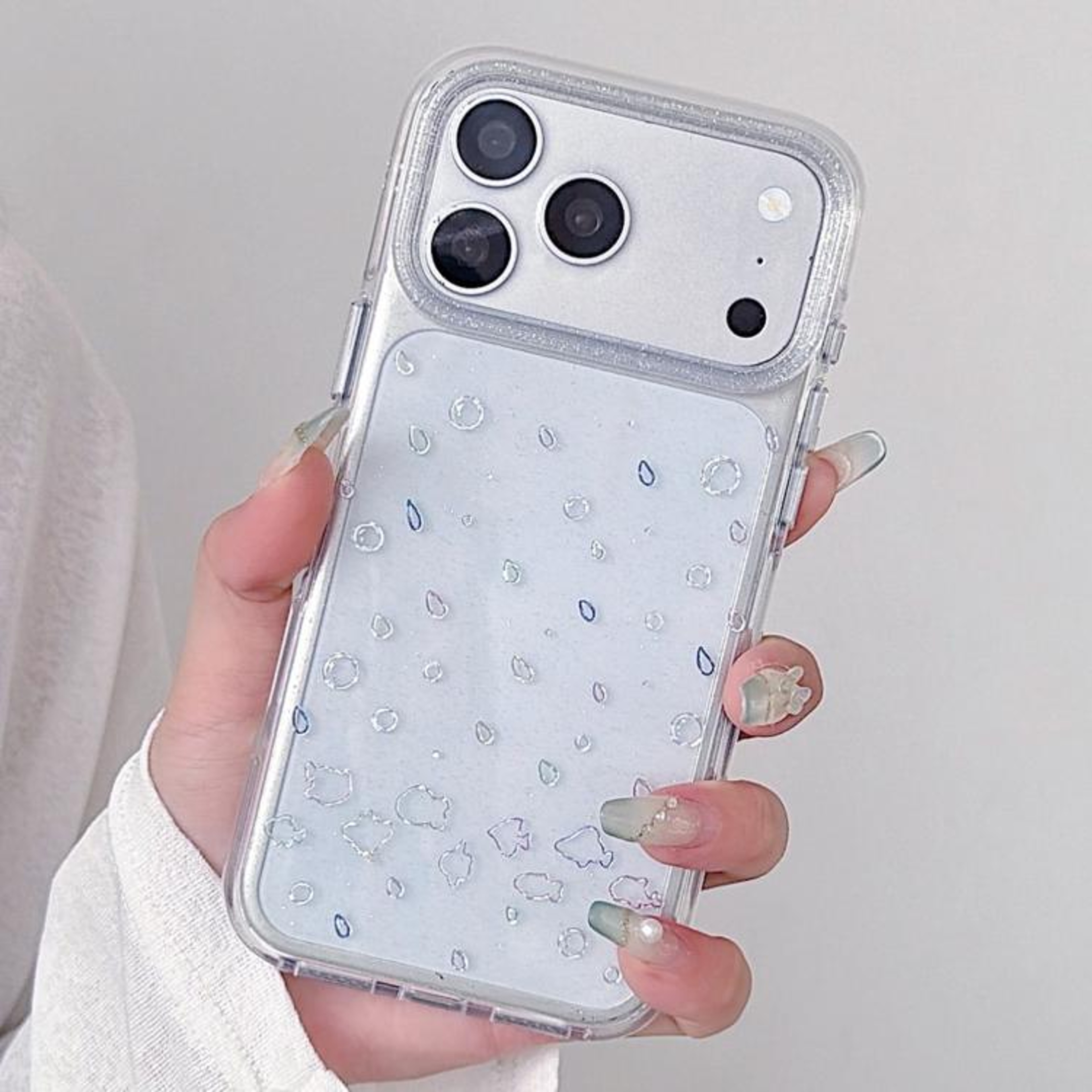18 Pro Max Acrylic TPU Protective Phone Case With Raised Camera And Screen Edges 5