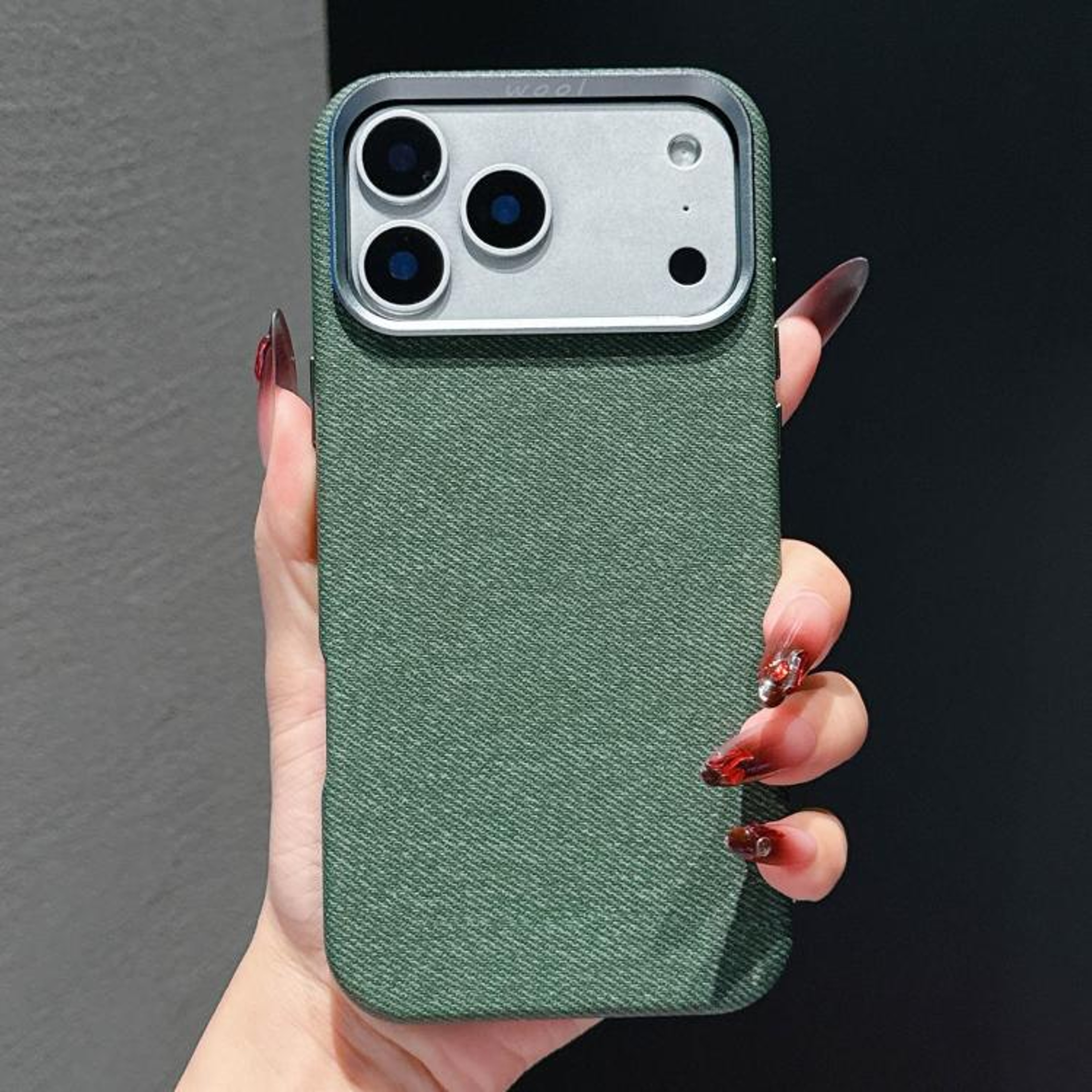 IPhone 18 Pro Magnetic Full Coverage Phone Case 9