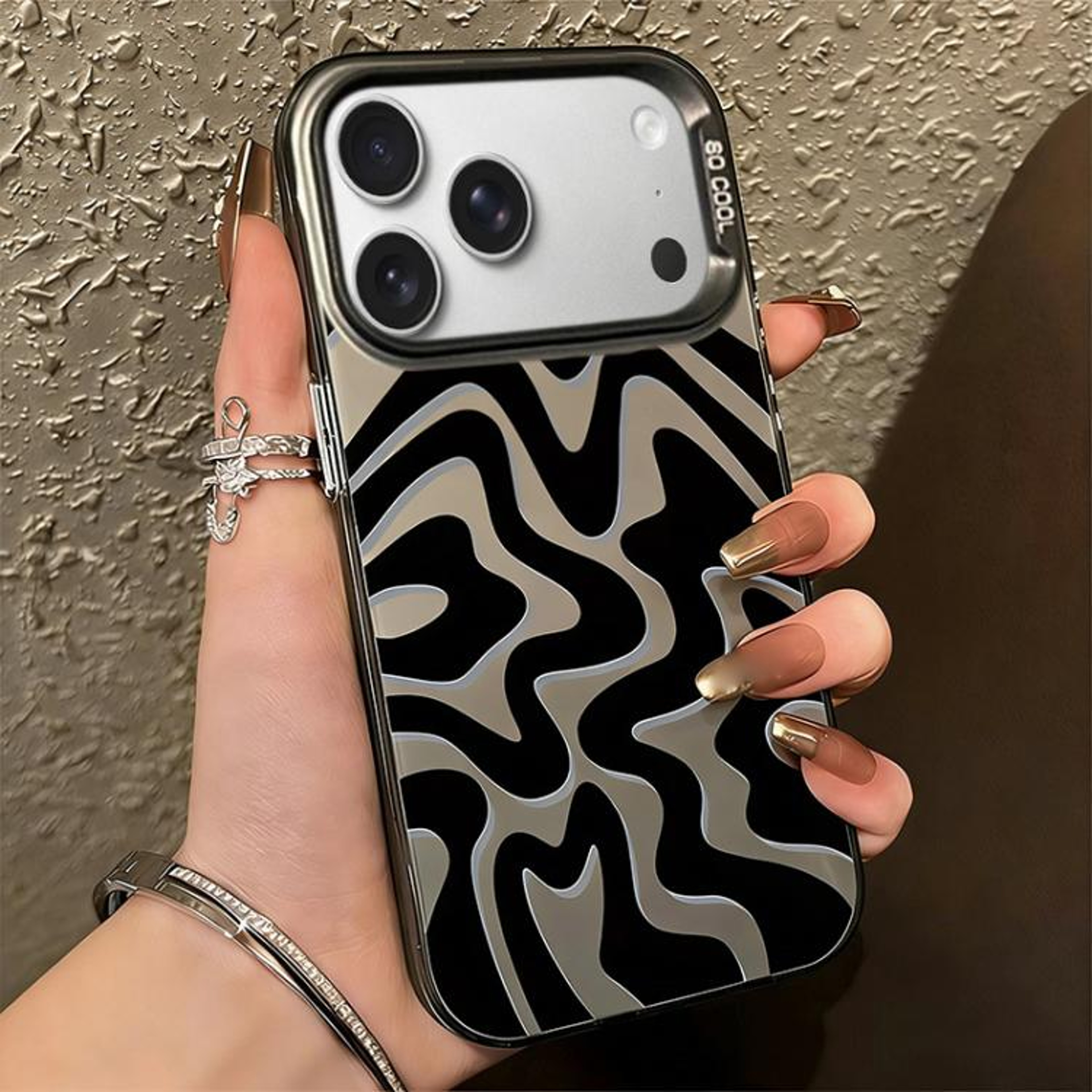 Wavy Stripe Frosted 2in1 PC Phone Case For IPhone 18 Pro Max 7